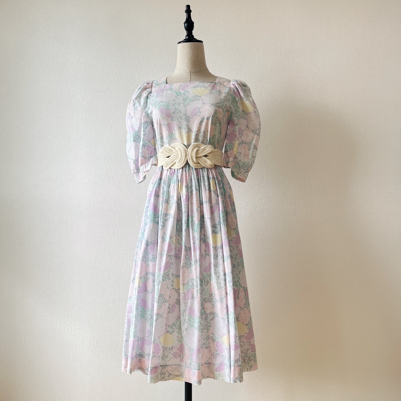 日本製Laura Ashley粉色系公主袖連身裙