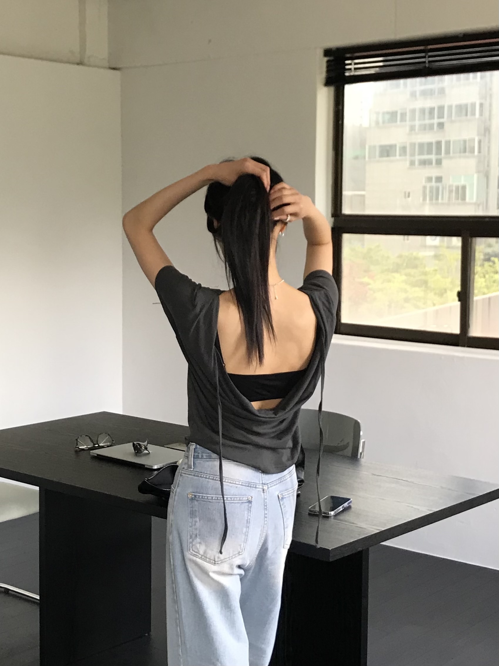 高棉質正反兩穿垂領上衣(白/灰/黑)