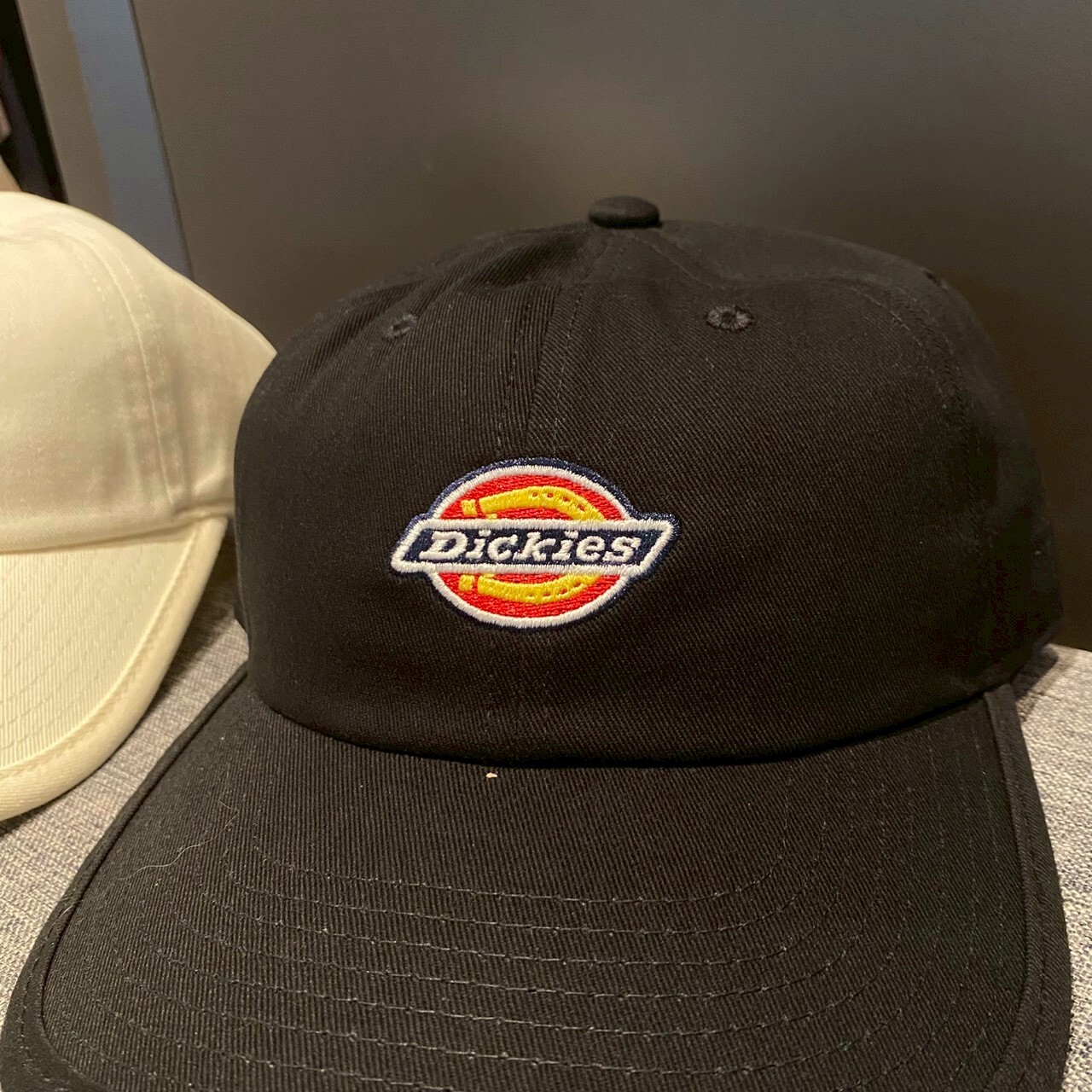 Dickies 經典電繡馬蹄 Logo棒球帽 WHC107