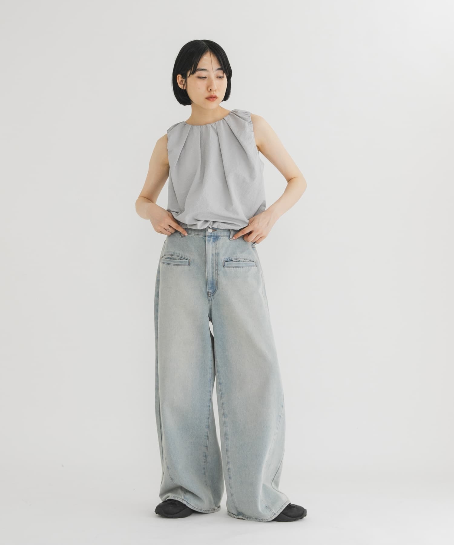 先行特價預購┃日本 KBF 寬版牛仔褲 腰圍可調整
