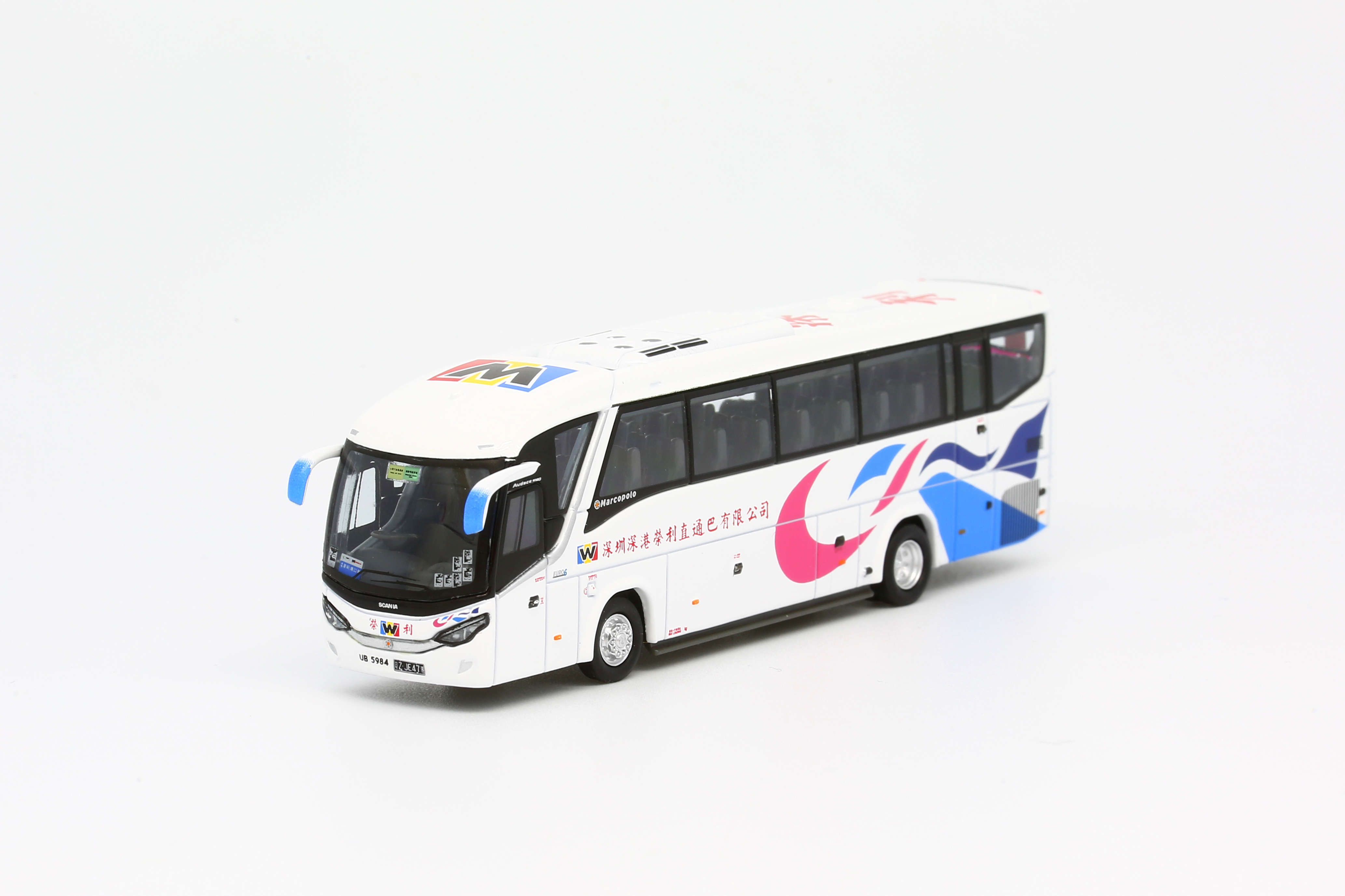 1/120 SKWL Scania K410IB4X2 UB5984 @ 途經深圳灣口岸 (S33901)