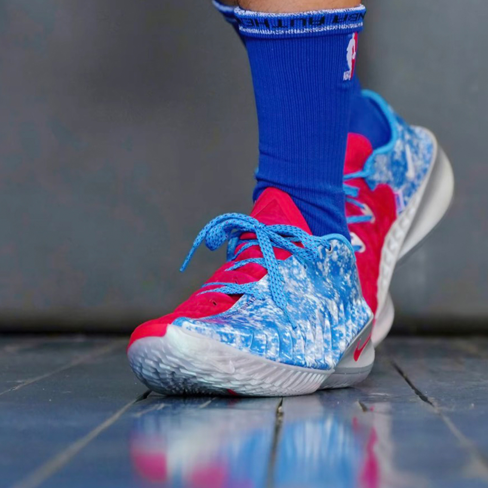 Nike G.T. Cut 4 "WNBA 30th" 紅藍 水花 浪花 液態 亮面 週年紀念款 GTCUT 實戰籃球鞋 II7531-400