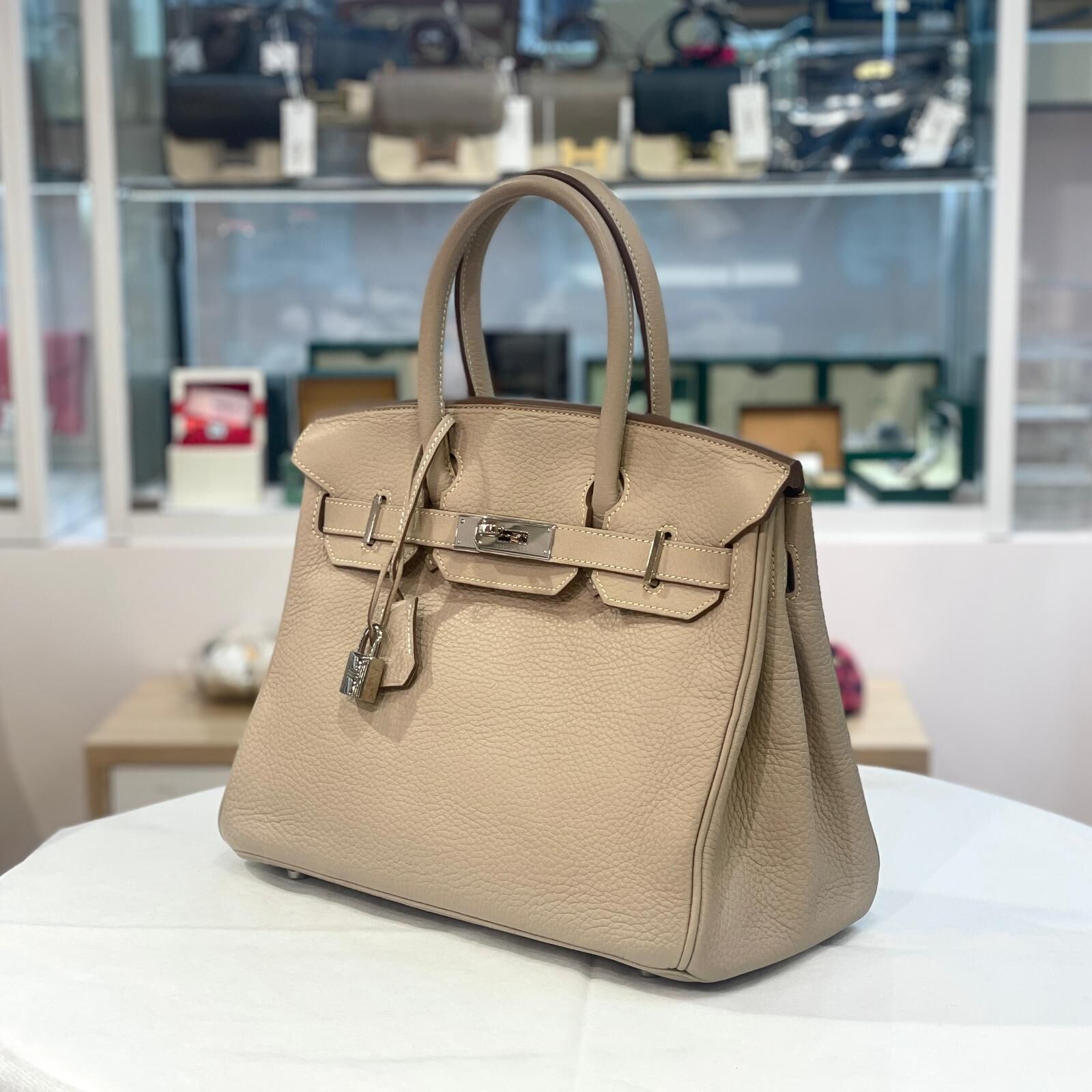 本週出位價!!! 98%NEW二手HERMES BIRKIN 30 框P 81斑鳩灰 Togo皮 銀扣  #B30 #鉑金包 #香榭站正品