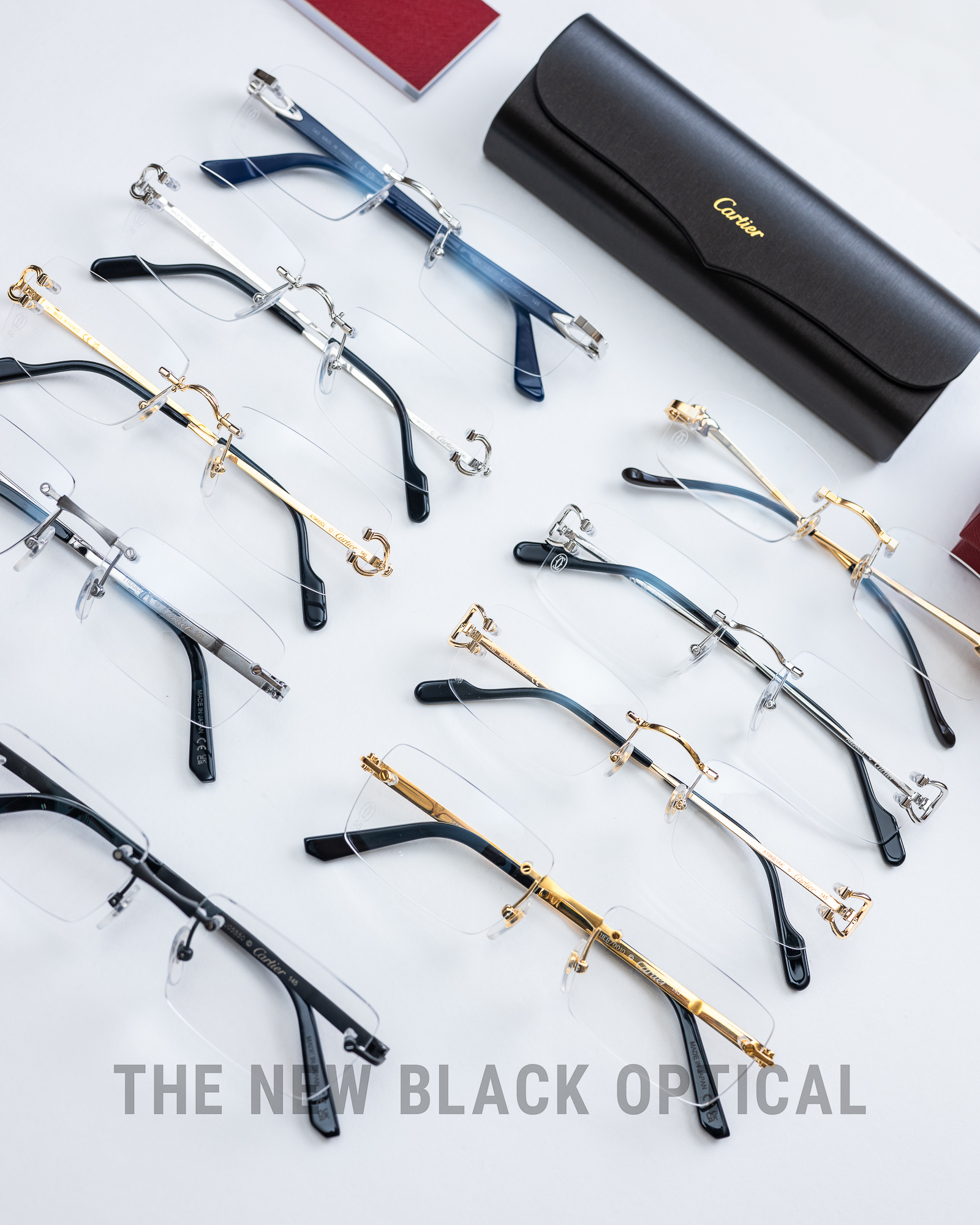 卡地亞 Cartier 2026 全新無框長方形眼鏡正面,展示奢華黃金飾面中樑與簡練俐落的尊貴線條