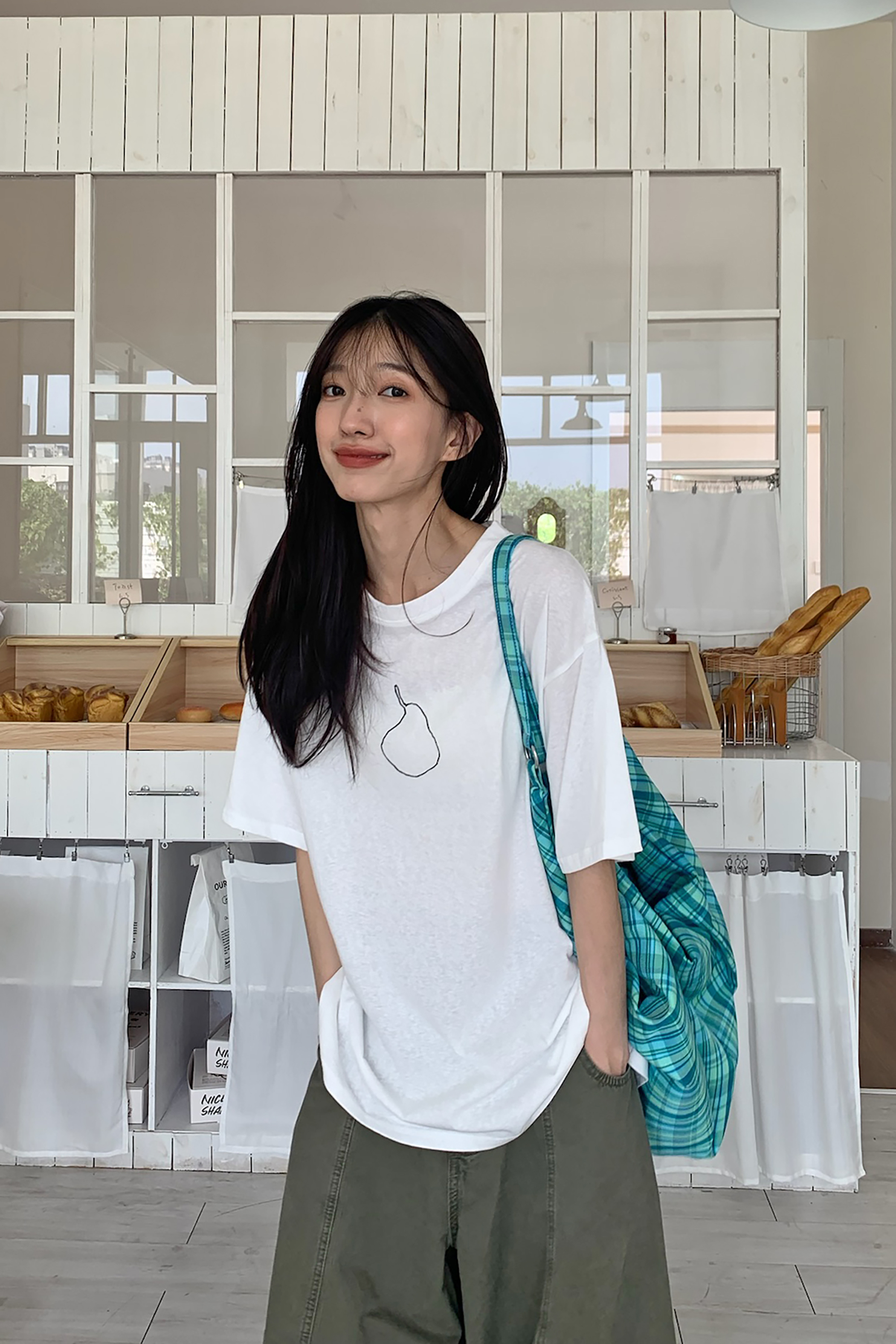 June｜梨子線條小圖短袖t 4色