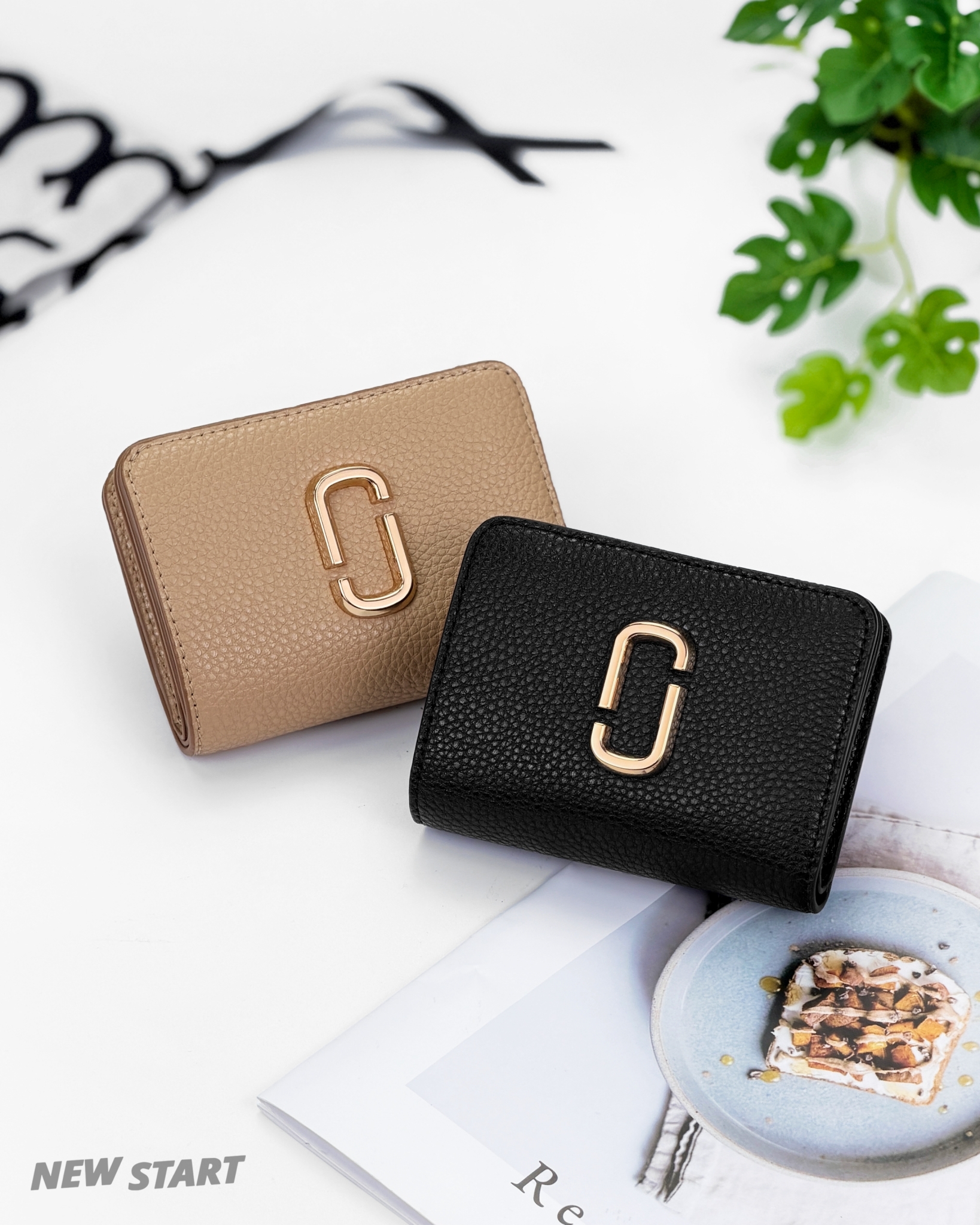 Marc Jacobs MJ 專櫃款 荔枝紋皮革 中夾 短夾