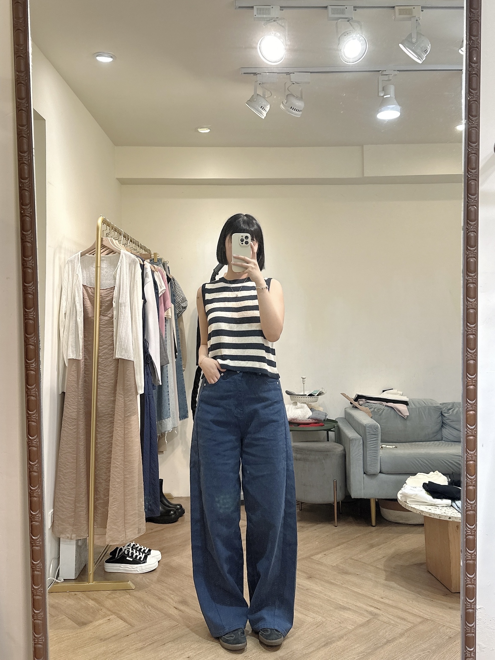 卡其直筒褲