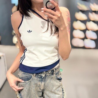 【Luxury】Adidas  ADIDAS TANK CC 女 性感斜肩 運動風 單肩設計 背心上衣 三葉草LOGO KY5696 KY5697 三條線 修身背心 小可愛 兩色