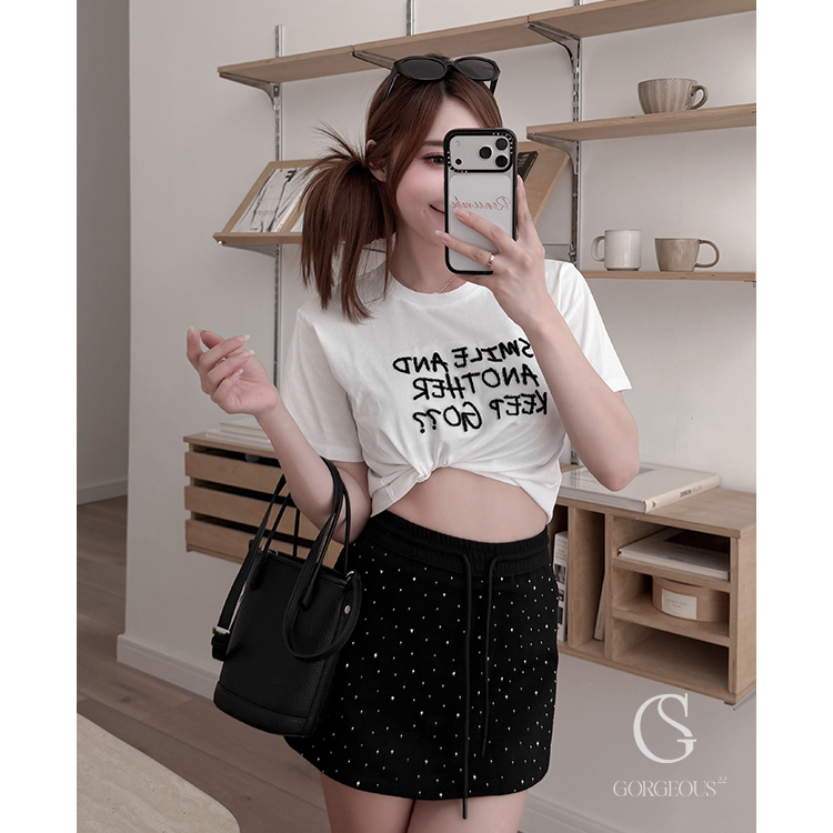M54「反重⼒棉 ` ⽴體繡 TEE」
