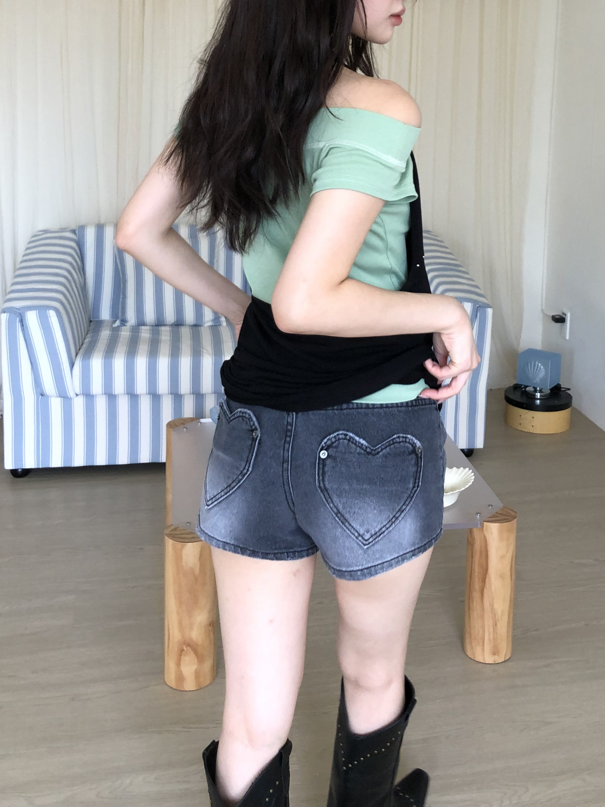 love hip shorts #短褲