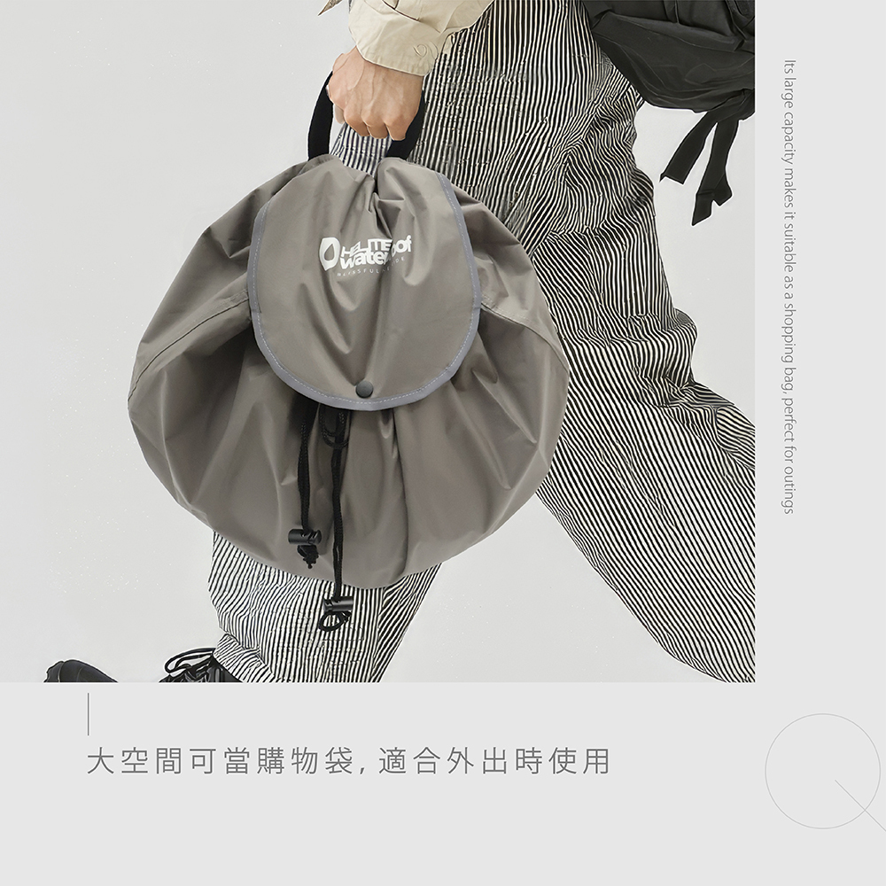 安全帽防水套大空間也可以當購物袋使用,適合外出時使用。Its large capacity makes it suitable as a shopping bag, perfect for outings"