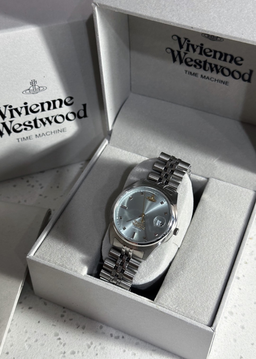 <西太后子民愛戴🪐>Vivienne Westwood  Little Camberwell 經典土星碎冰藍鋼帶腕錶  37mm/29mm