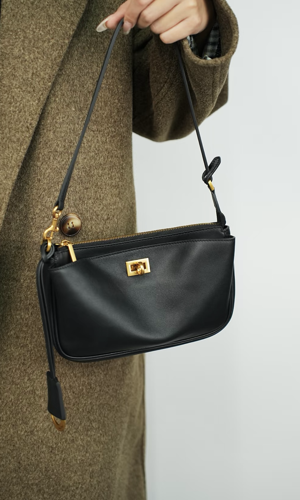 Balenciaga Rodeo Pochette 腋下包
