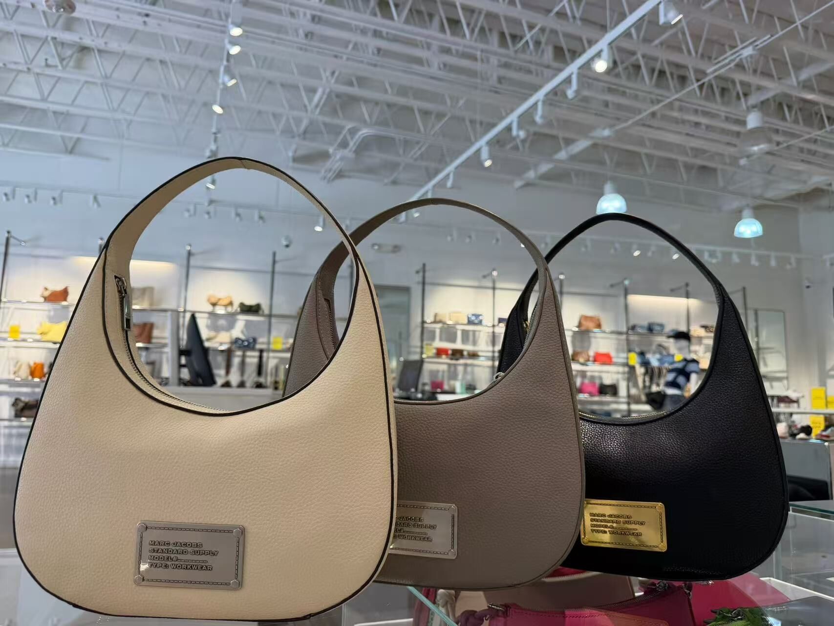 【直播】Marc Jacobs H060935 大號hobo包