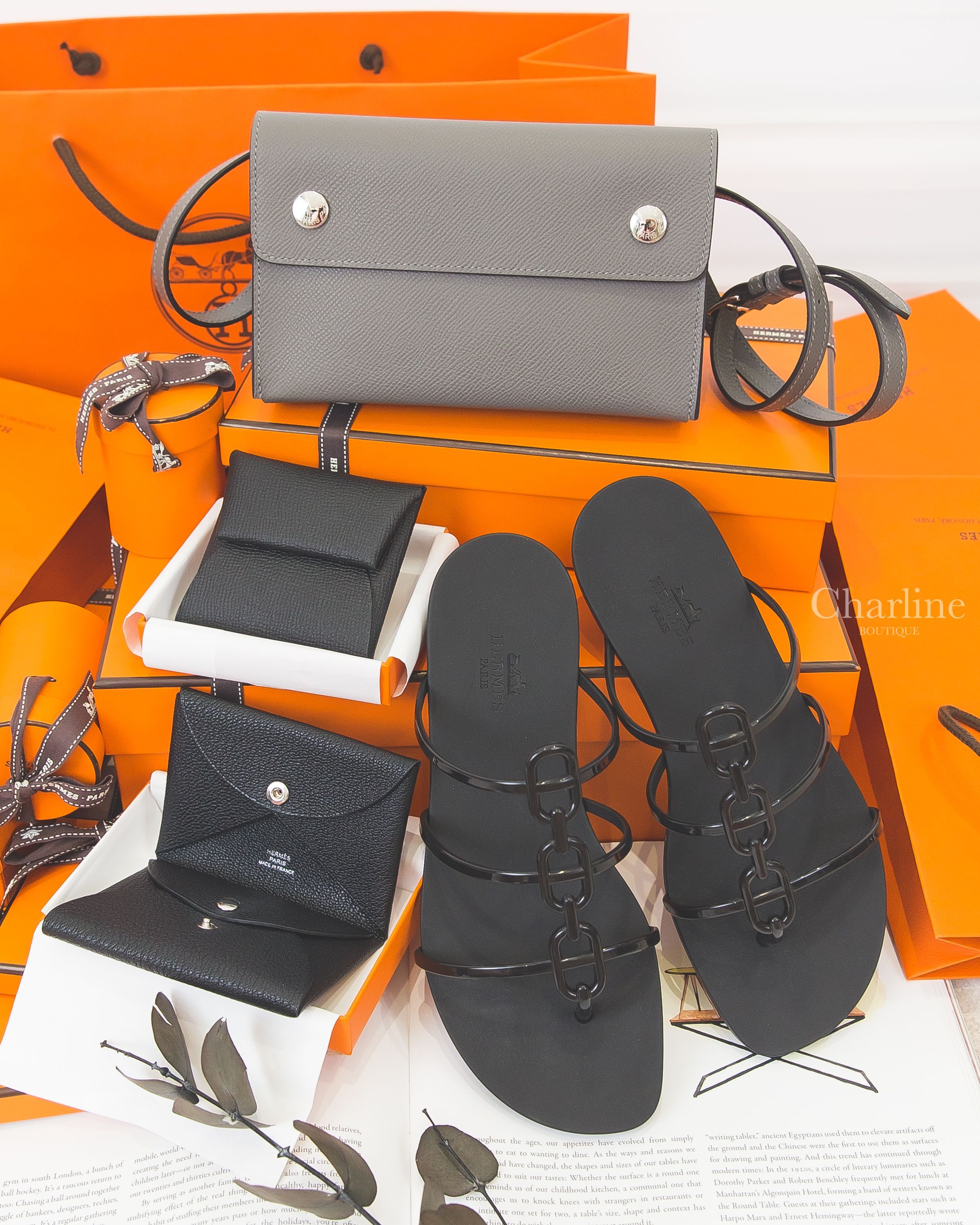 Hermès Mykonos 黑色θ人字拖鞋,Hermès Hermèsnap 積雨雲灰銀釦,Hermès Calvi Duo 黑色山羊皮,Hermès Bastia Change Purse 黑色-Charline Boutique 精品代購