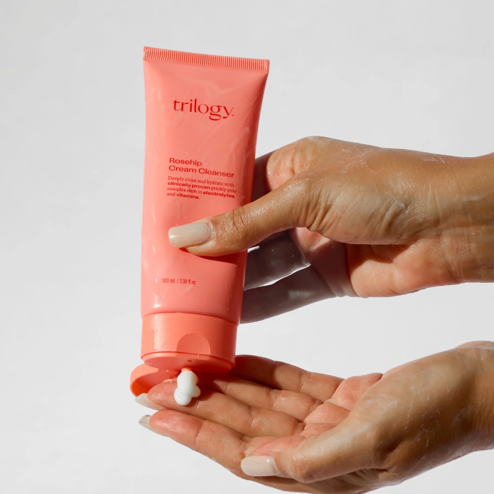 DIS-SSG0424-141 Rosehip Cream Cleanser (100ml)一支  (特價貨品不設退款退換)