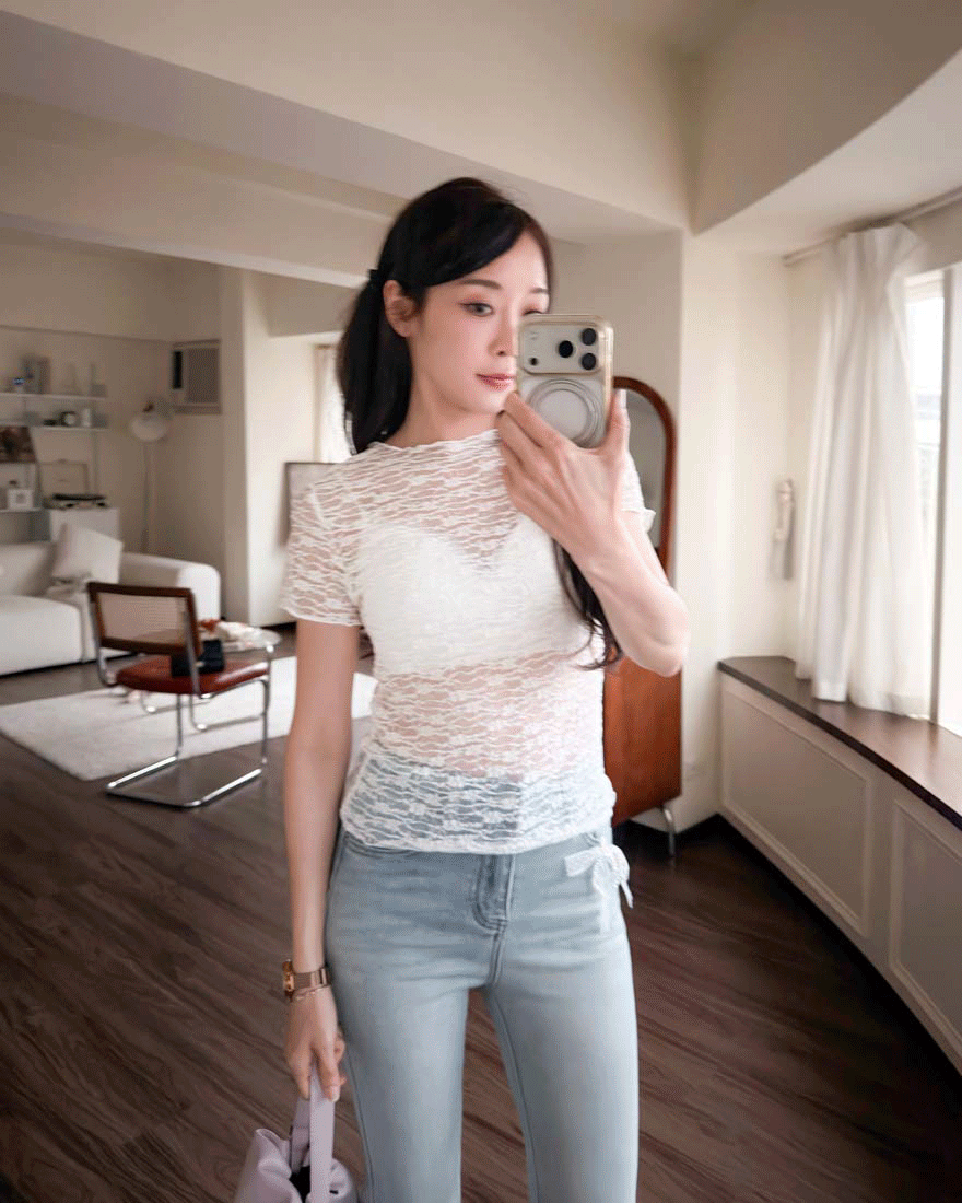 LINA LINA精緻疊加滿版蕾絲織紋透肌上衣-優美白