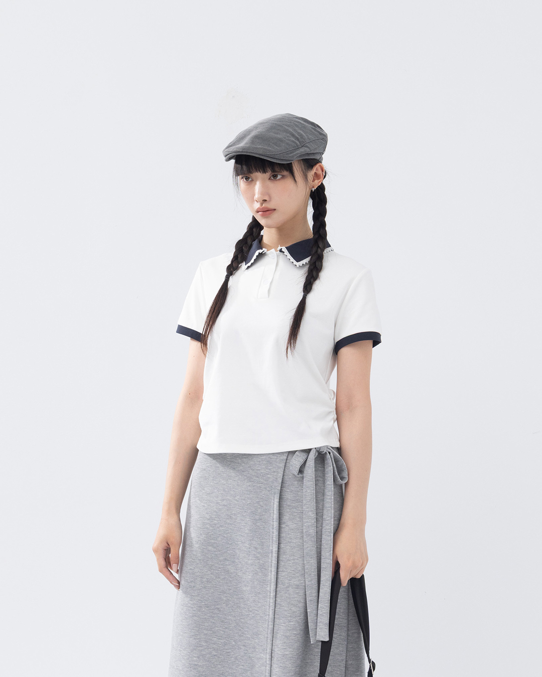 Lace-trimmed collar, ruched short-sleeved polo shirt, available in two colors.【01099732】in stock+pre-order