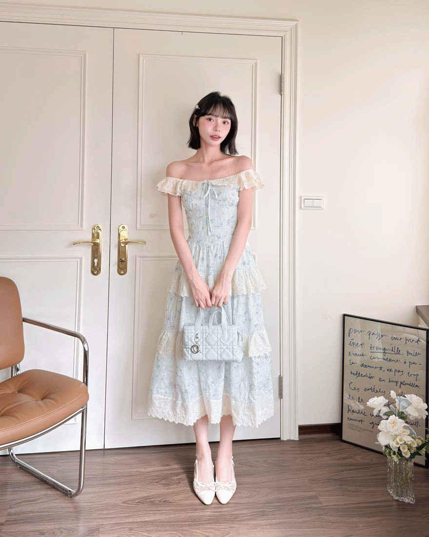 LINA LINA甜美亮采碎花刺繡緹花蝴蝶結洋裝-迷人藍