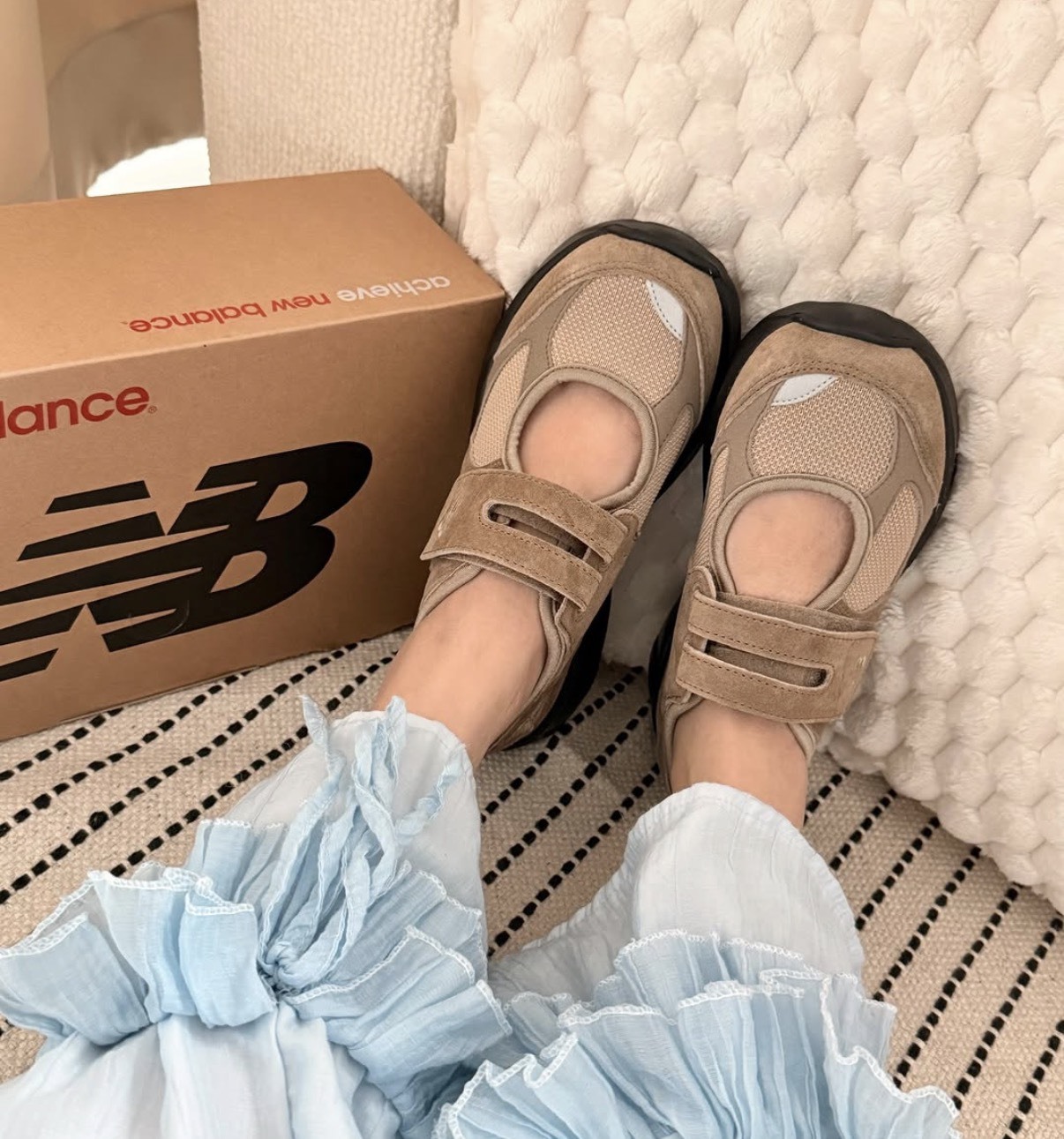 【OWN】New Balance Breeze 瑪莉珍鞋 MARY JANE 運動 涼鞋 魔鬼瞻 機能 麂皮 透氣網布 女鞋 SD2203BE 韓國限定