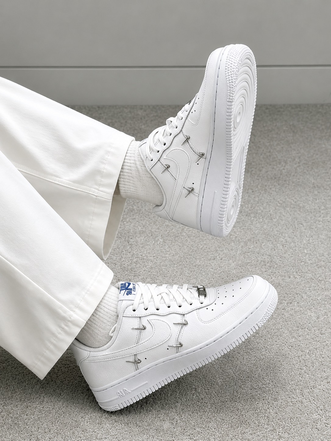 NIKE AIR FORCE 1 泫雅小銀鉤 CT1990-100