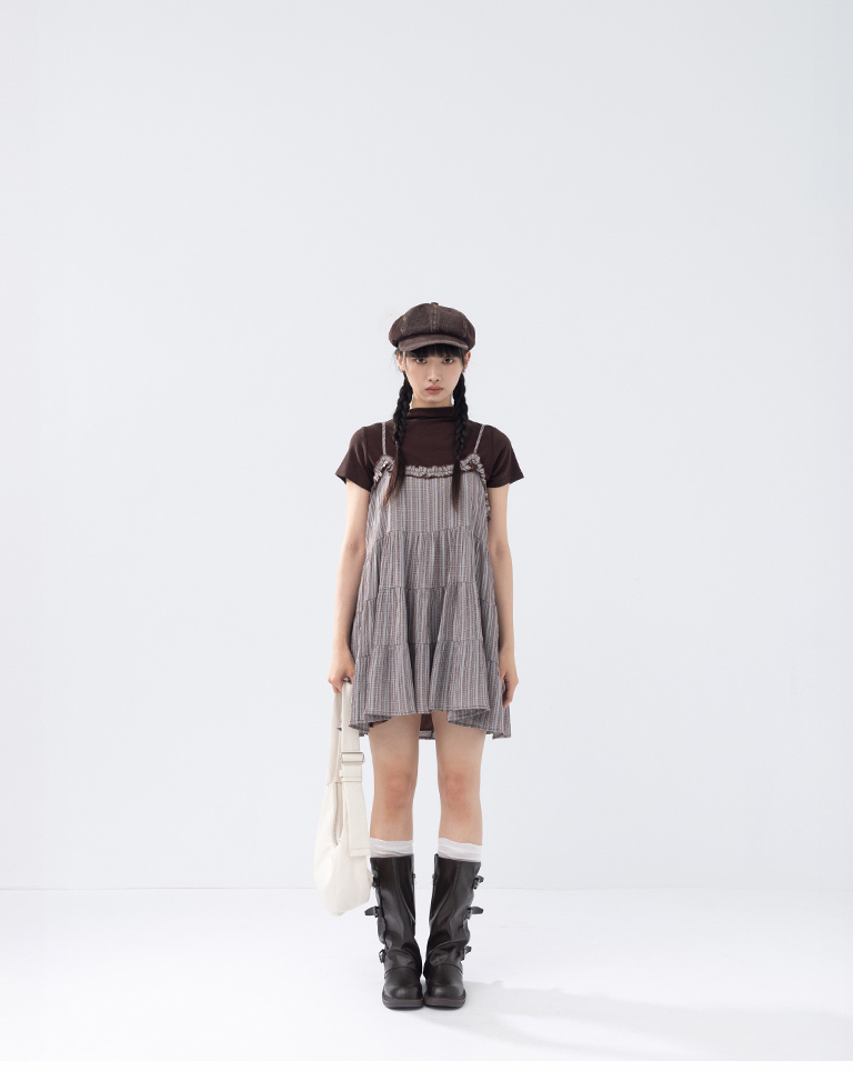 Ruffled plaid spaghetti strap tiered mini dress, available in two colors.【01087324】in stock+pre-order