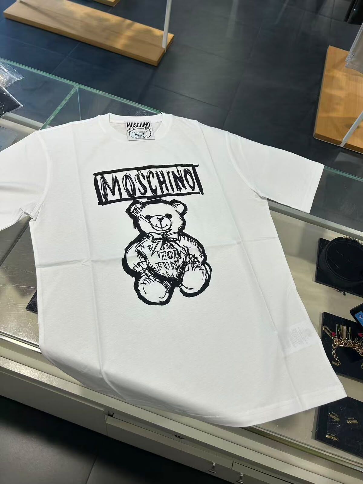 LYS01890 Moschino 手繪素描風泰迪熊短袖Tee