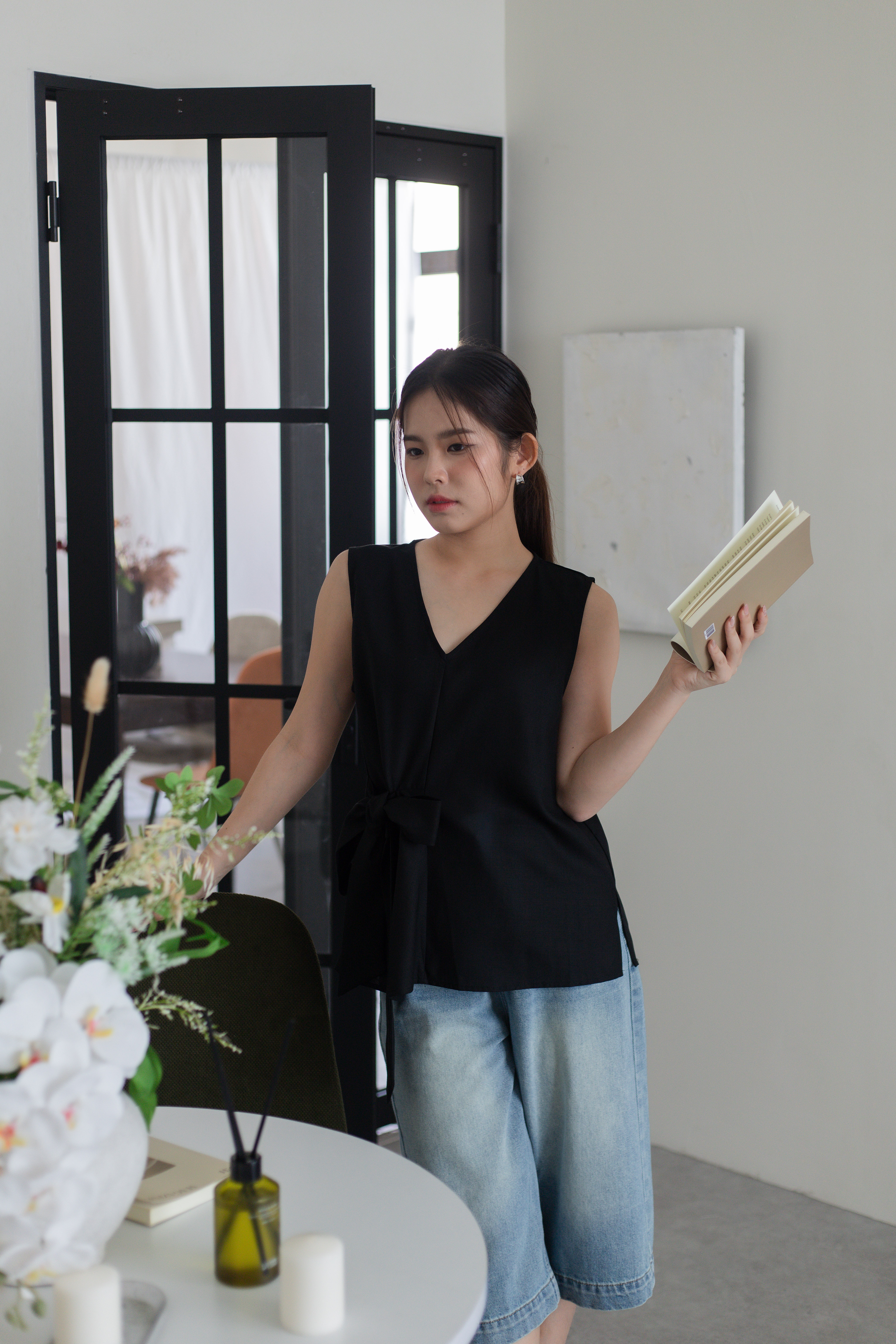 Muara Tied Strap Linen Top Black -2780BVBLK