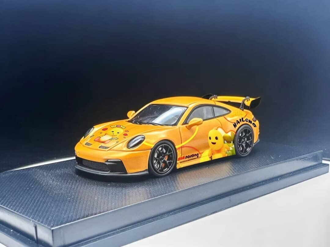 預訂:1/64  E Model Porsche 992 GT3 Nailong (EMP992N )