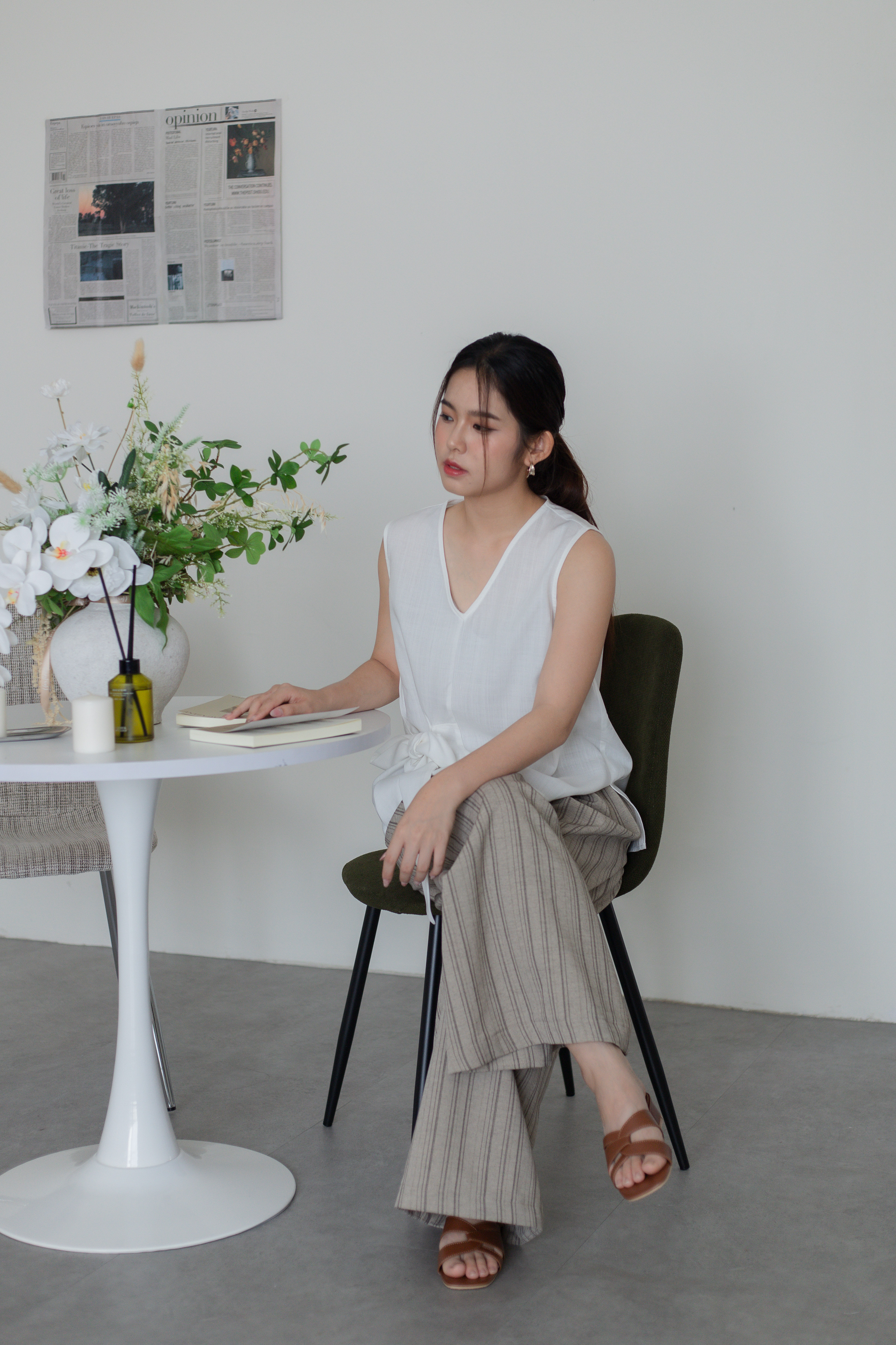 Muara Tied Strap Linen Top White -2780BVWHI