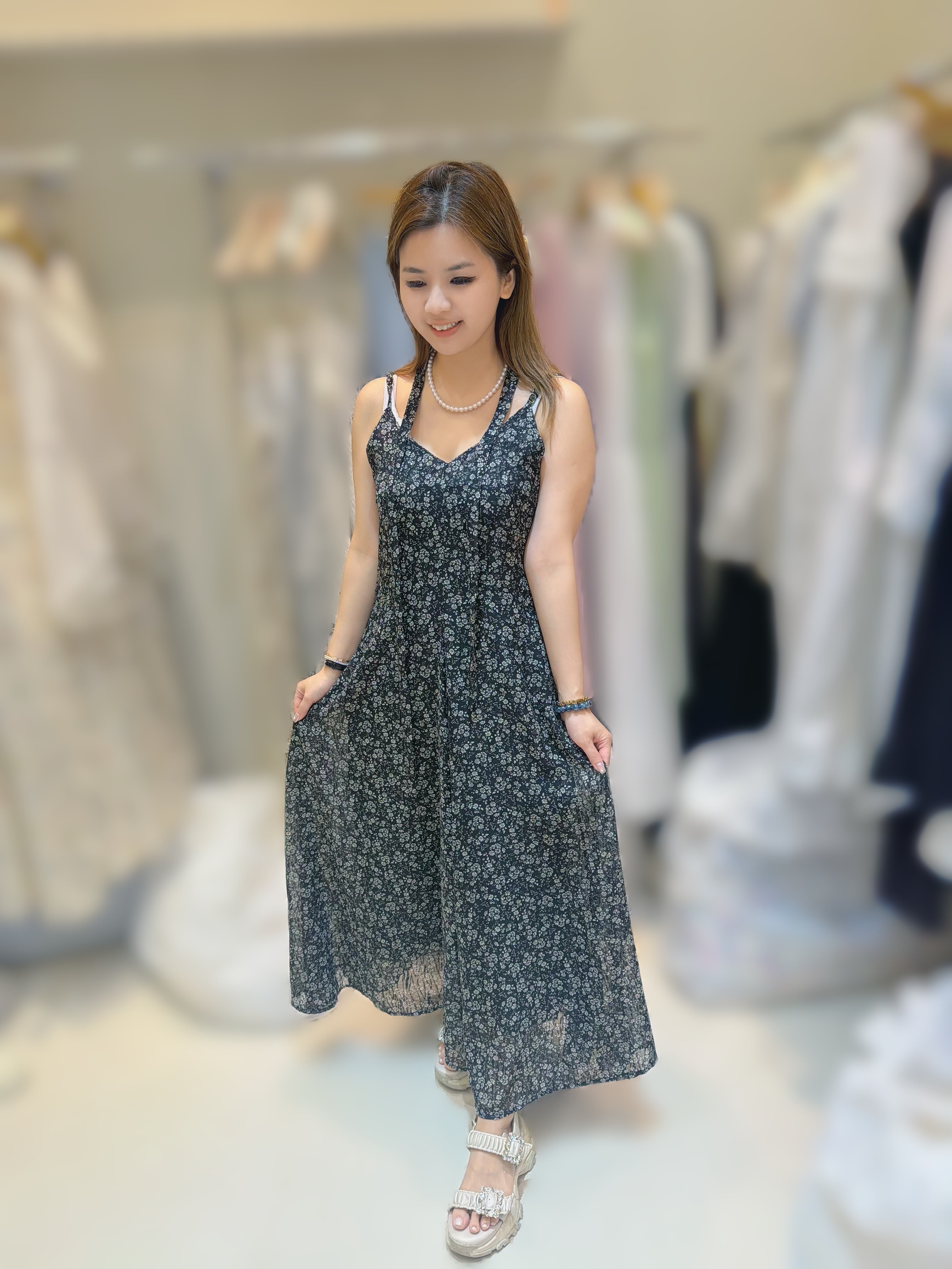 HQ07 胸33 腰32 HIP54 長49 $499 (一口價)