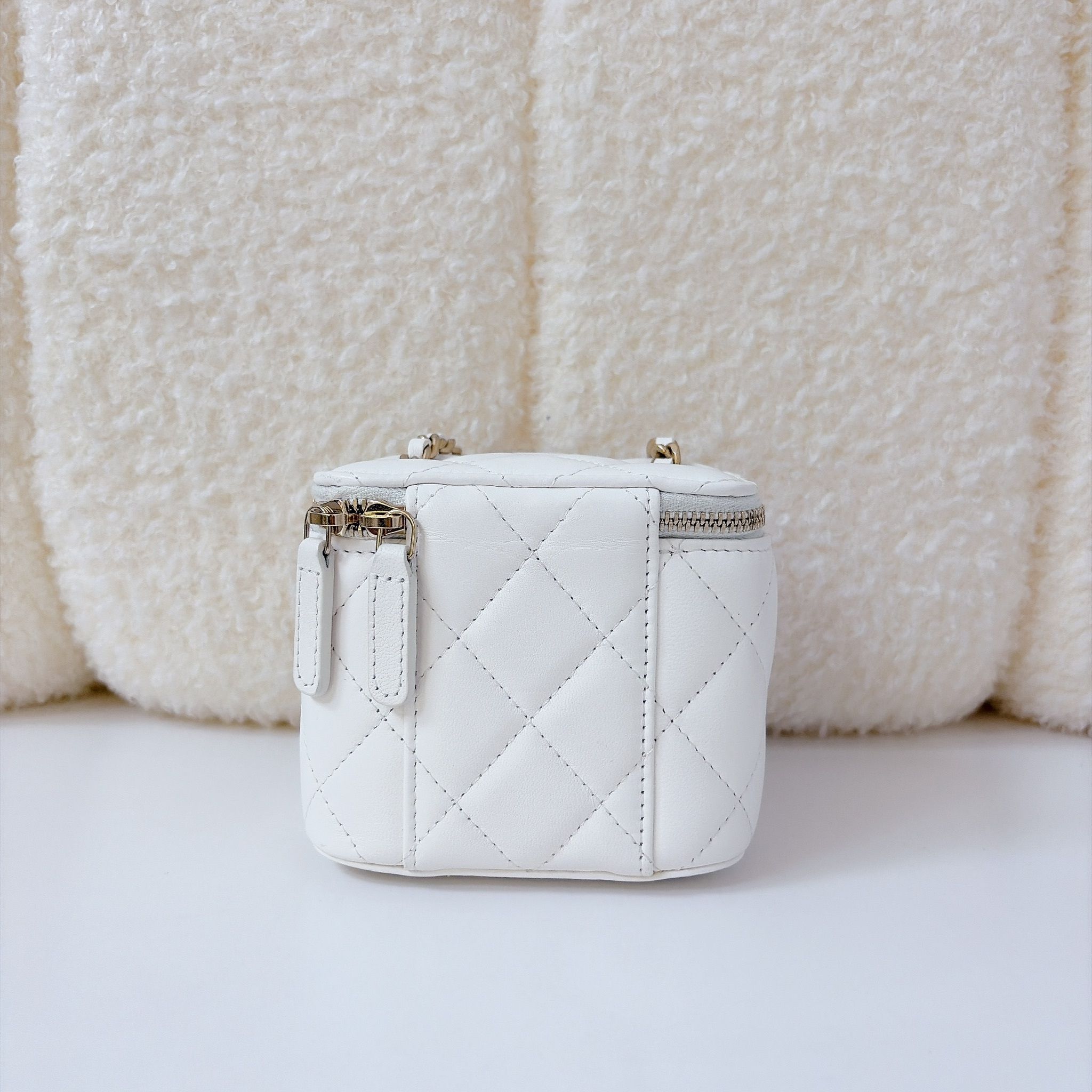 Chanel Gold Ball - White / GHW
