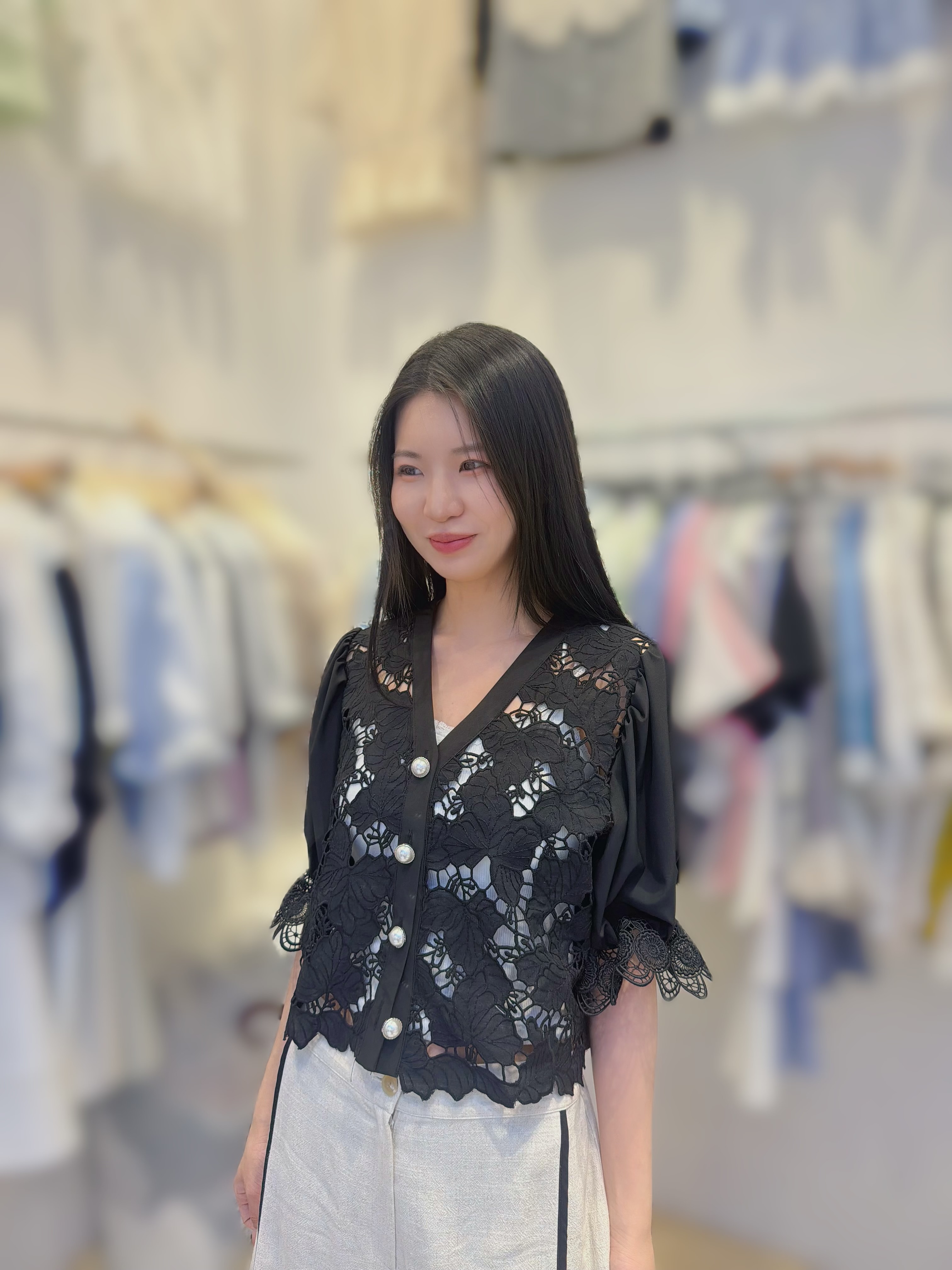 AE52 胸40 長18.5 $499  (一口價)
