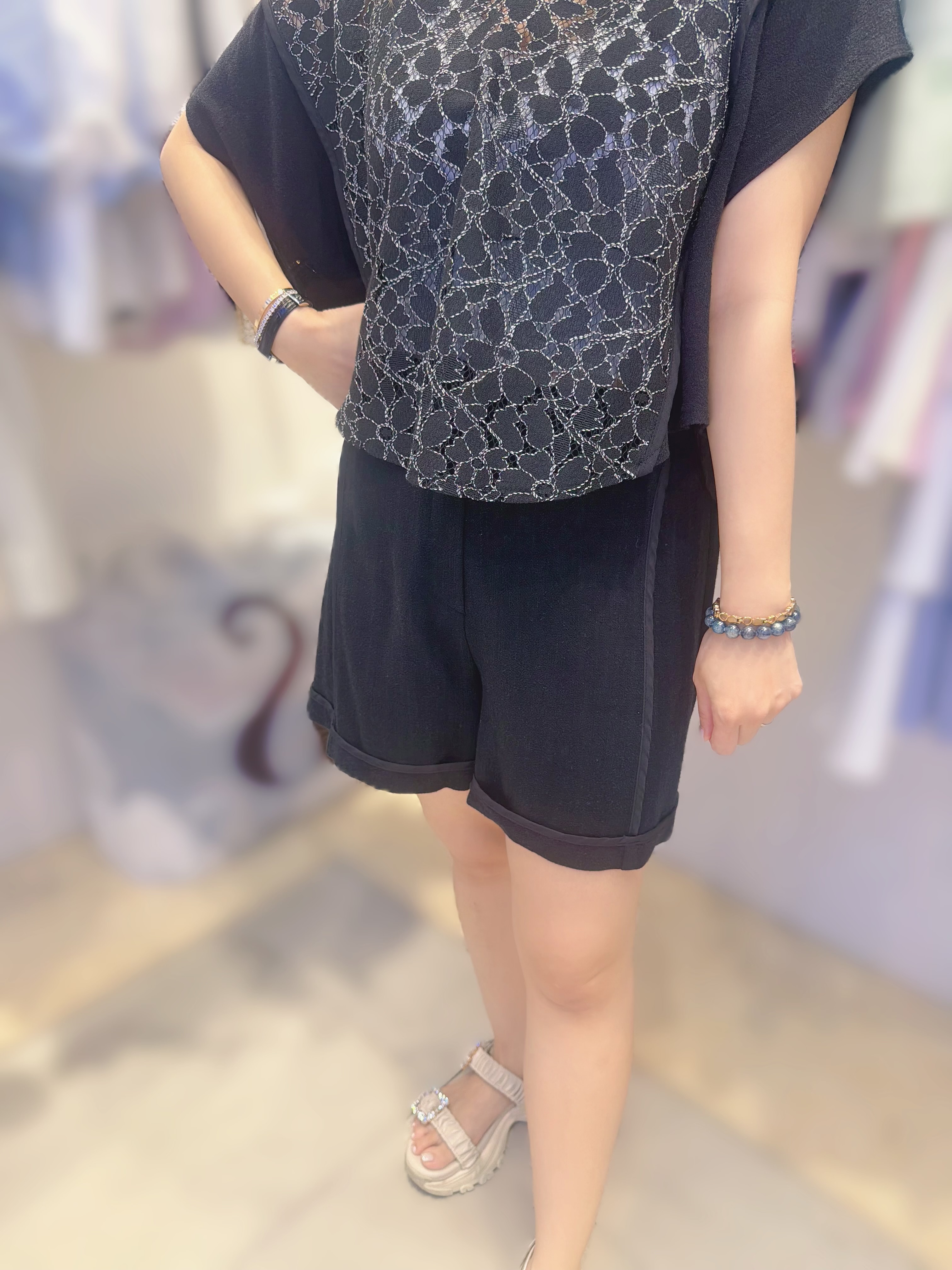 AE55 腰26-34 HIP42 長16 $499 (一口價)
