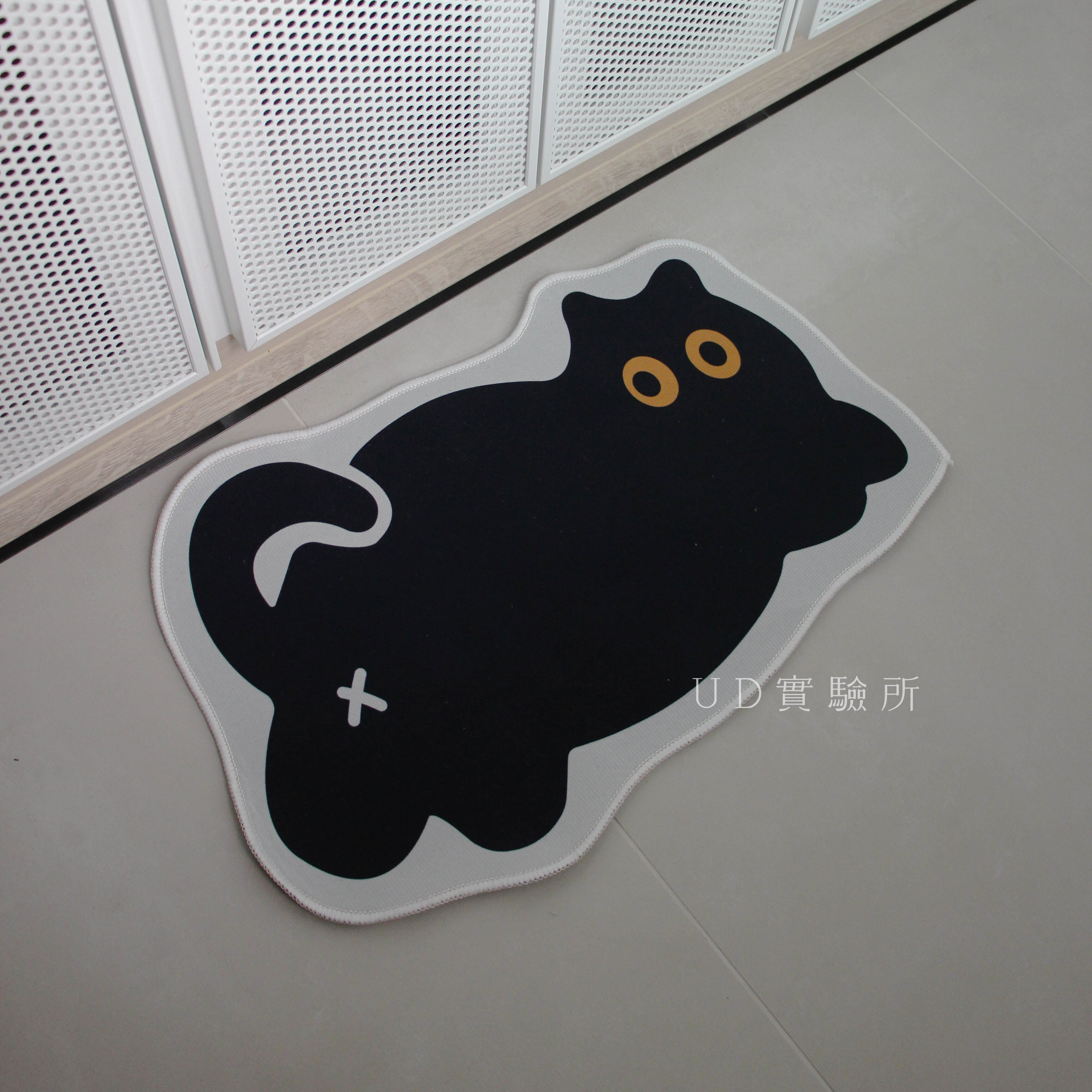 好奇貓咪腳踏墊