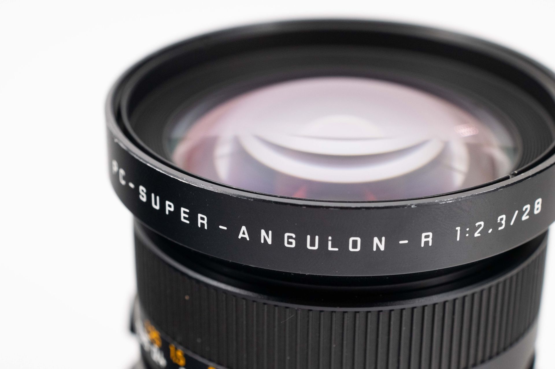 LEICA R 28mm F2.8 SUPER-ANGULON PC HK$18,800 (訂金HK$500)
