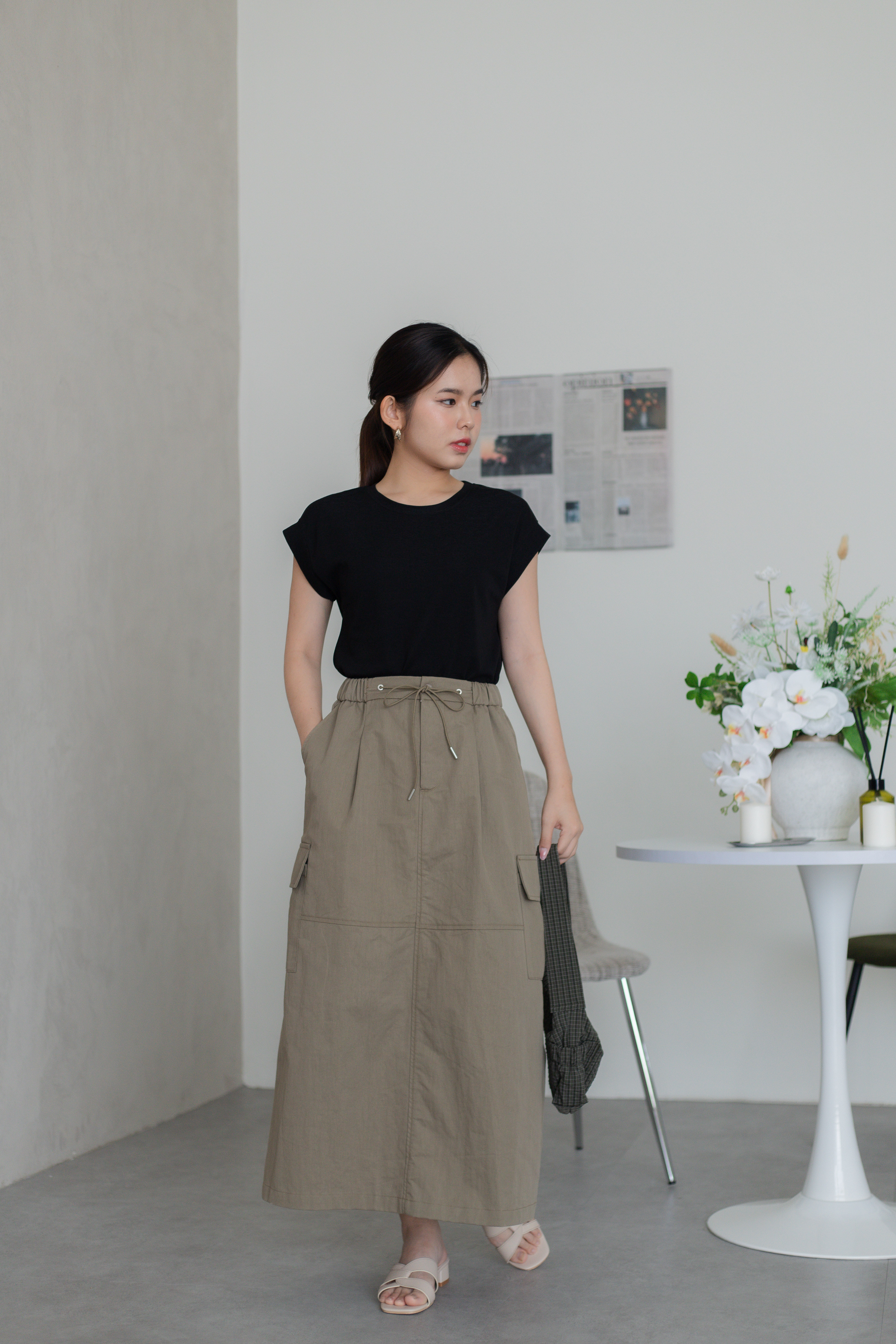 Romy Dropshoulder Tee Black - 2781KSBLK