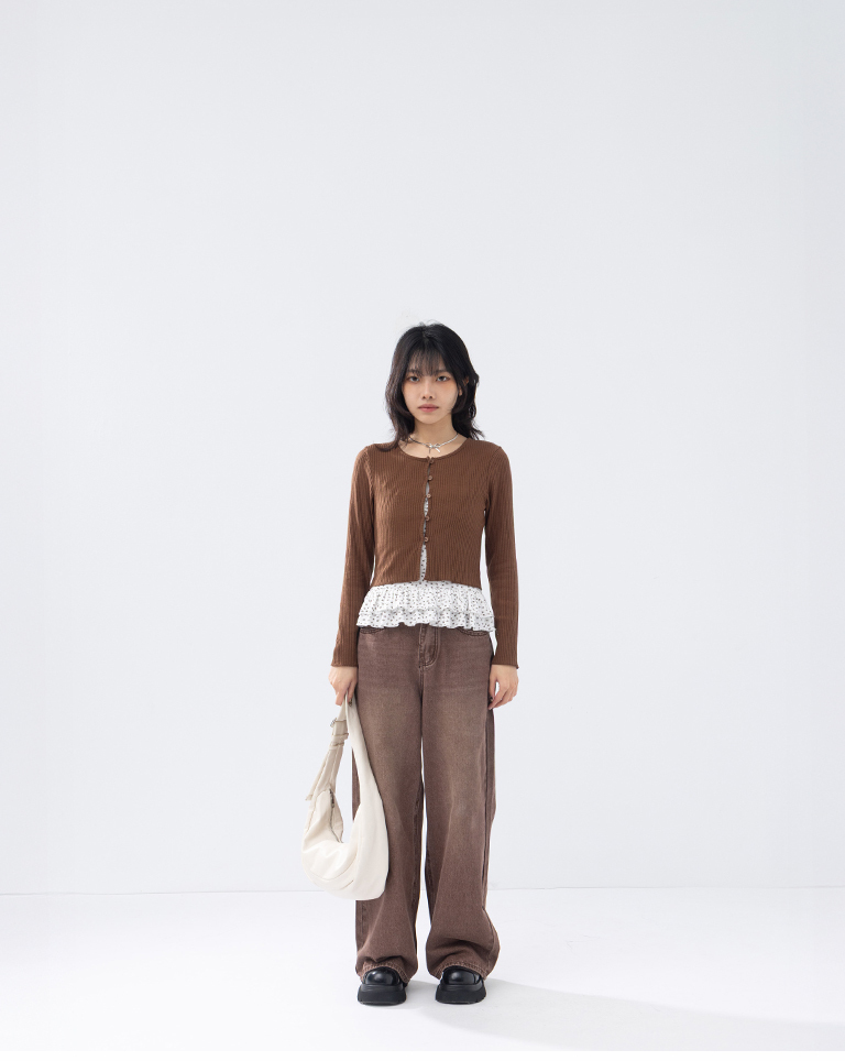 Two-piece set including floral spaghetti strap vest and long-sleeved knit cardigan, available in three colors.【01099736】in stock+pre-order