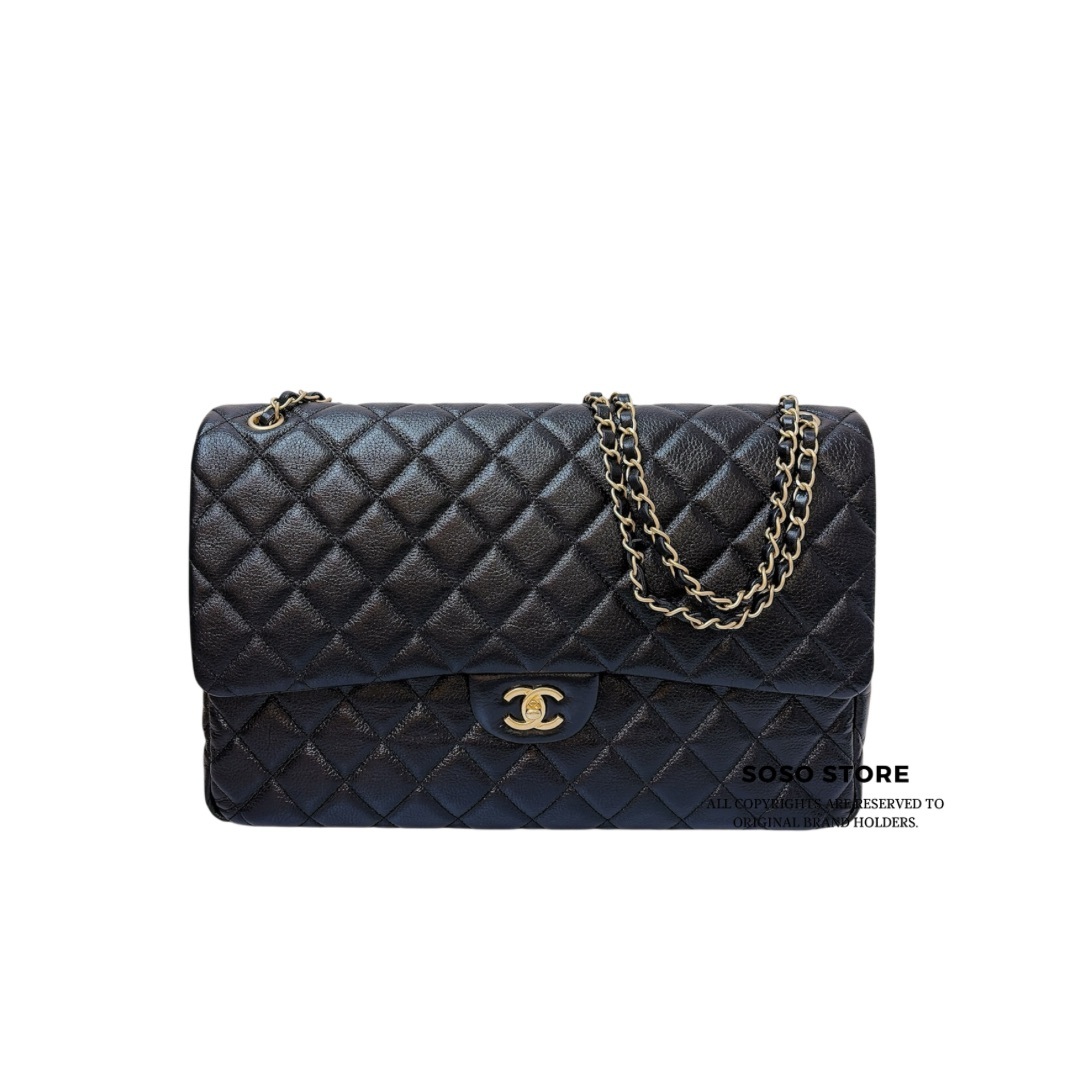 Chanel Classic Flap - Black / GHW