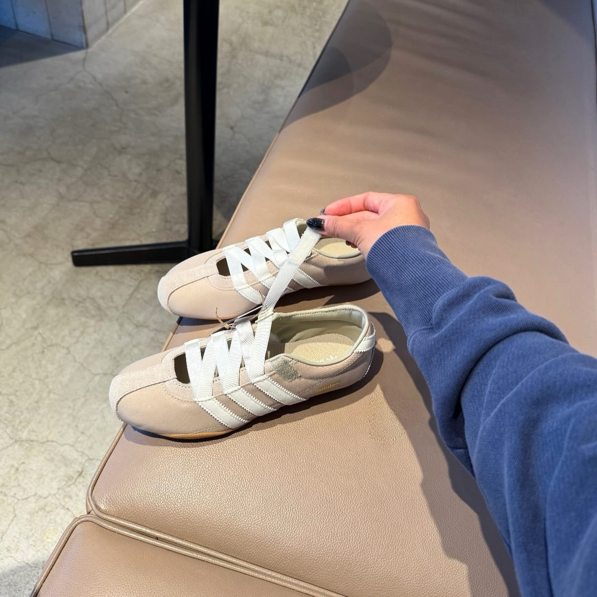 Adidas Originals Tokyo MJ 日本新款 奶茶 白色 薄底 瑪莉珍鞋 KK2432
