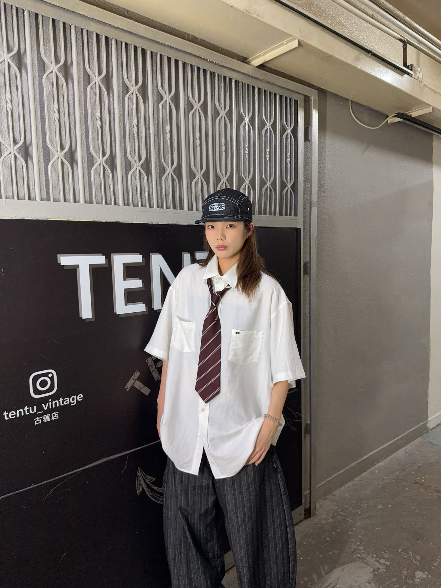 SS0038 小銀牌恤衫