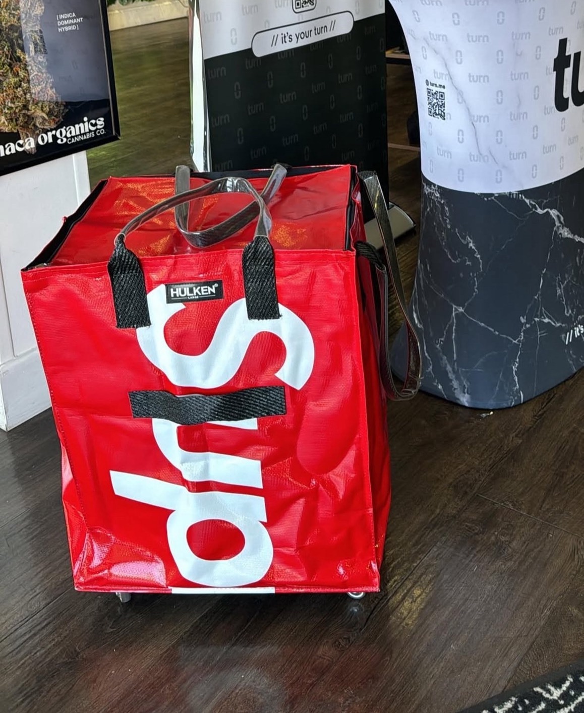 SUPREME x HULKEN ROLLING TOTE BAG 手提袋滑車黑紅兩色