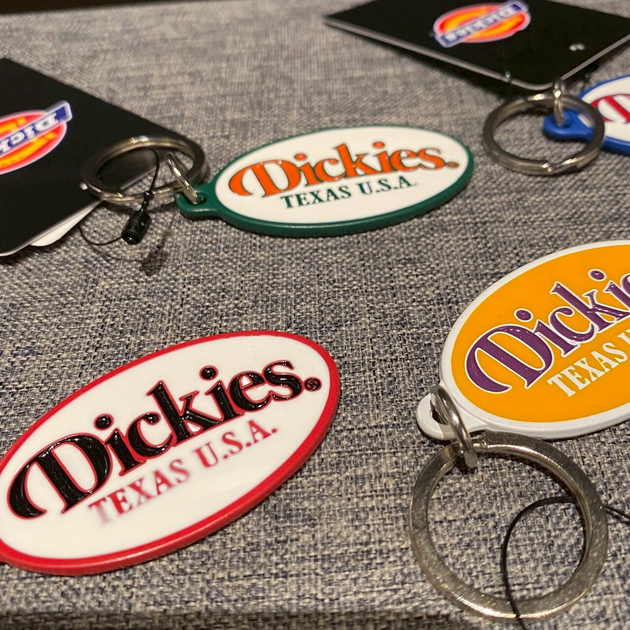 Dickies 經典復古金屬鑰匙圈 DS0425C