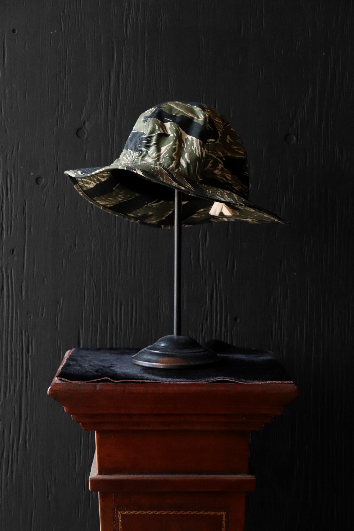 Black Sign Military Ripstop Utility Hat / Field Tiger (Coming soon)