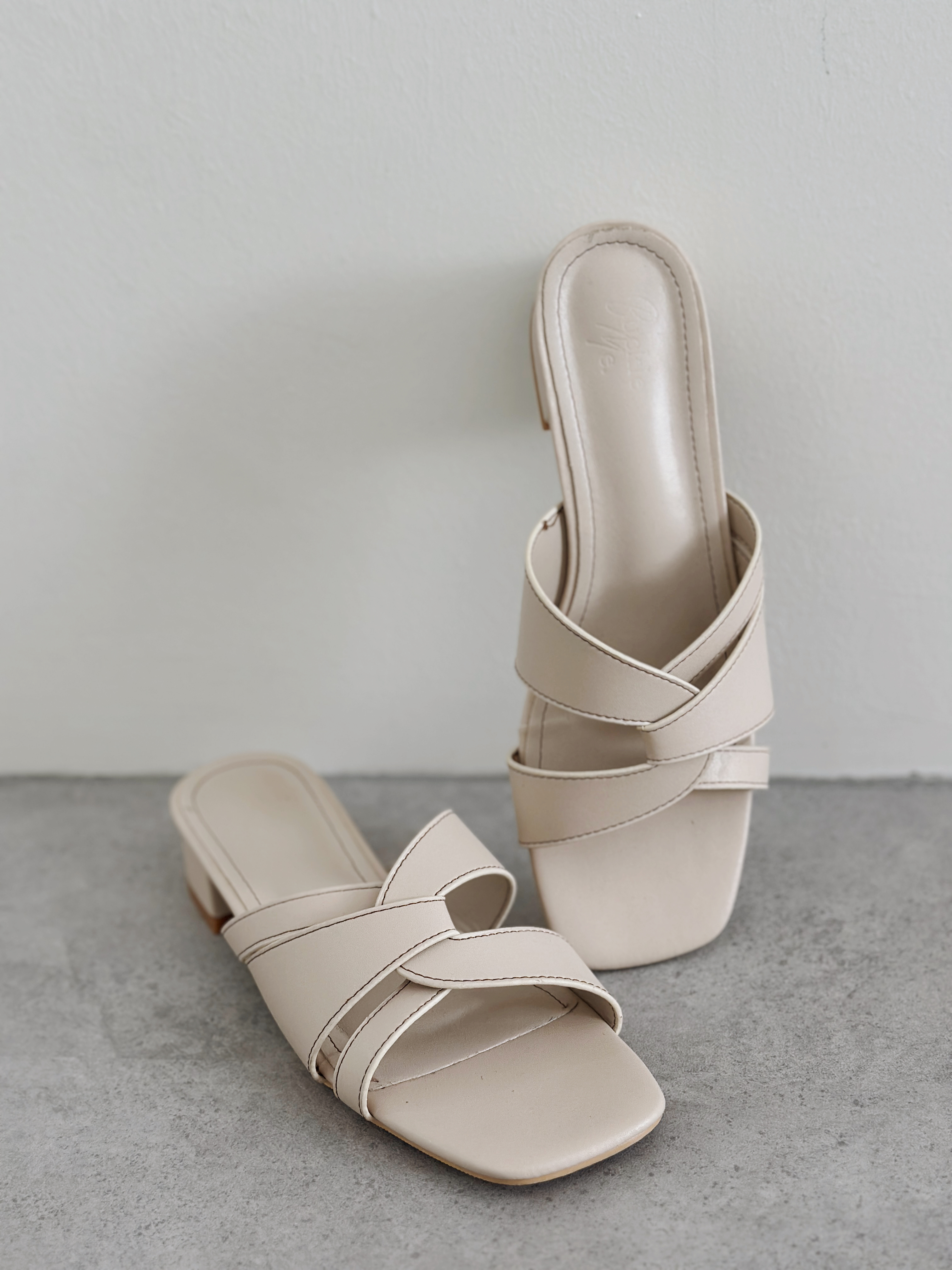 Arden Cross Mules Beige - SH094BEI