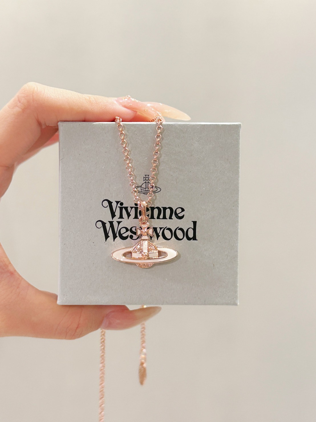 VIVIENNE WESTWOOD 西太后 Neil 浮雕 土星 奶油玫瑰金 項鍊