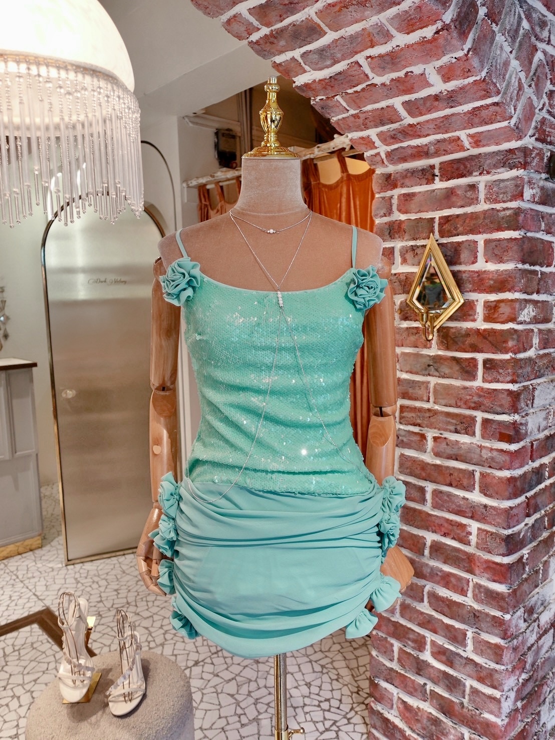 Mint薄荷綠色立體花朵抓皺亮片Dress