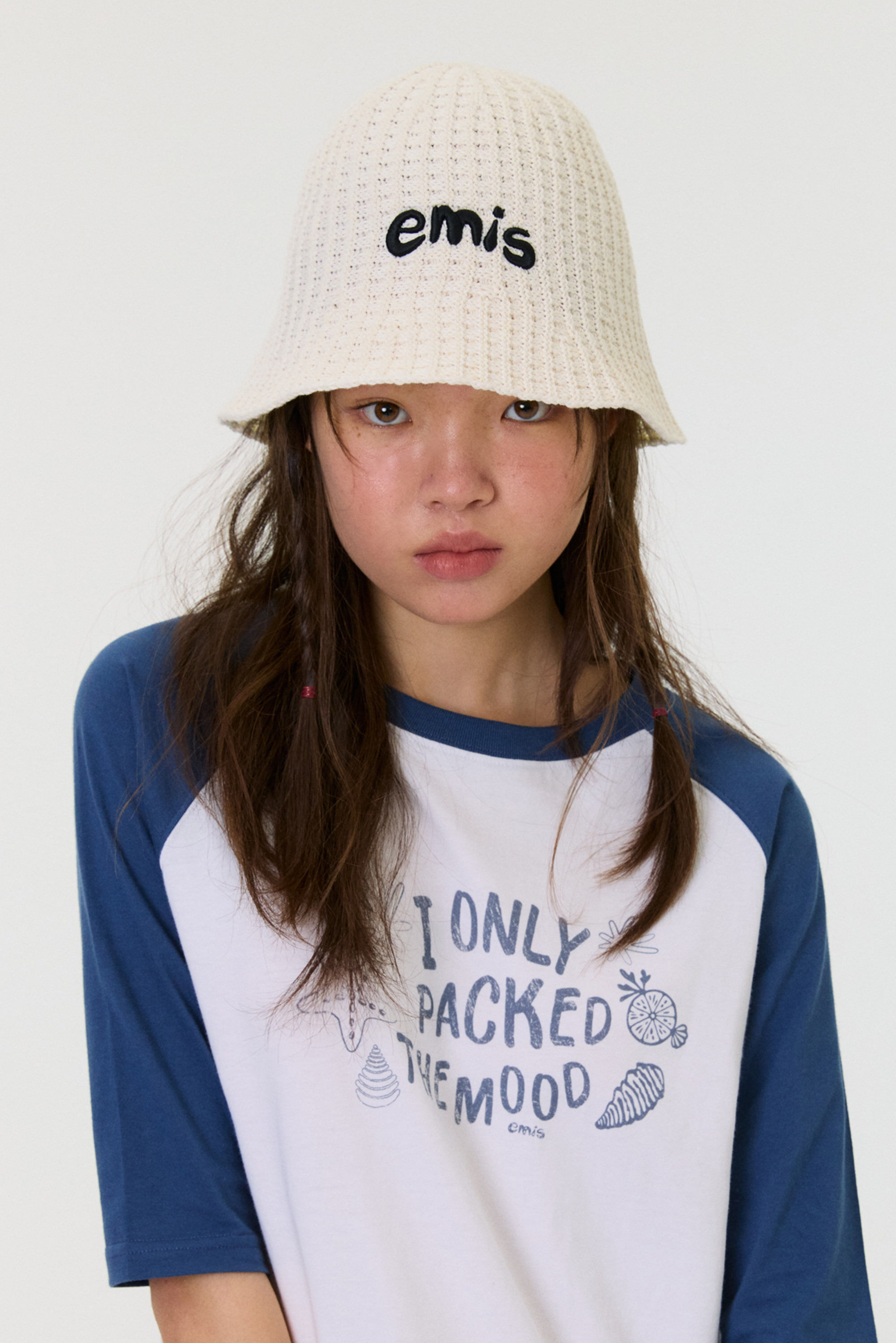 EMIS COASTAL WAFFLE KNIT BUCKET HAT