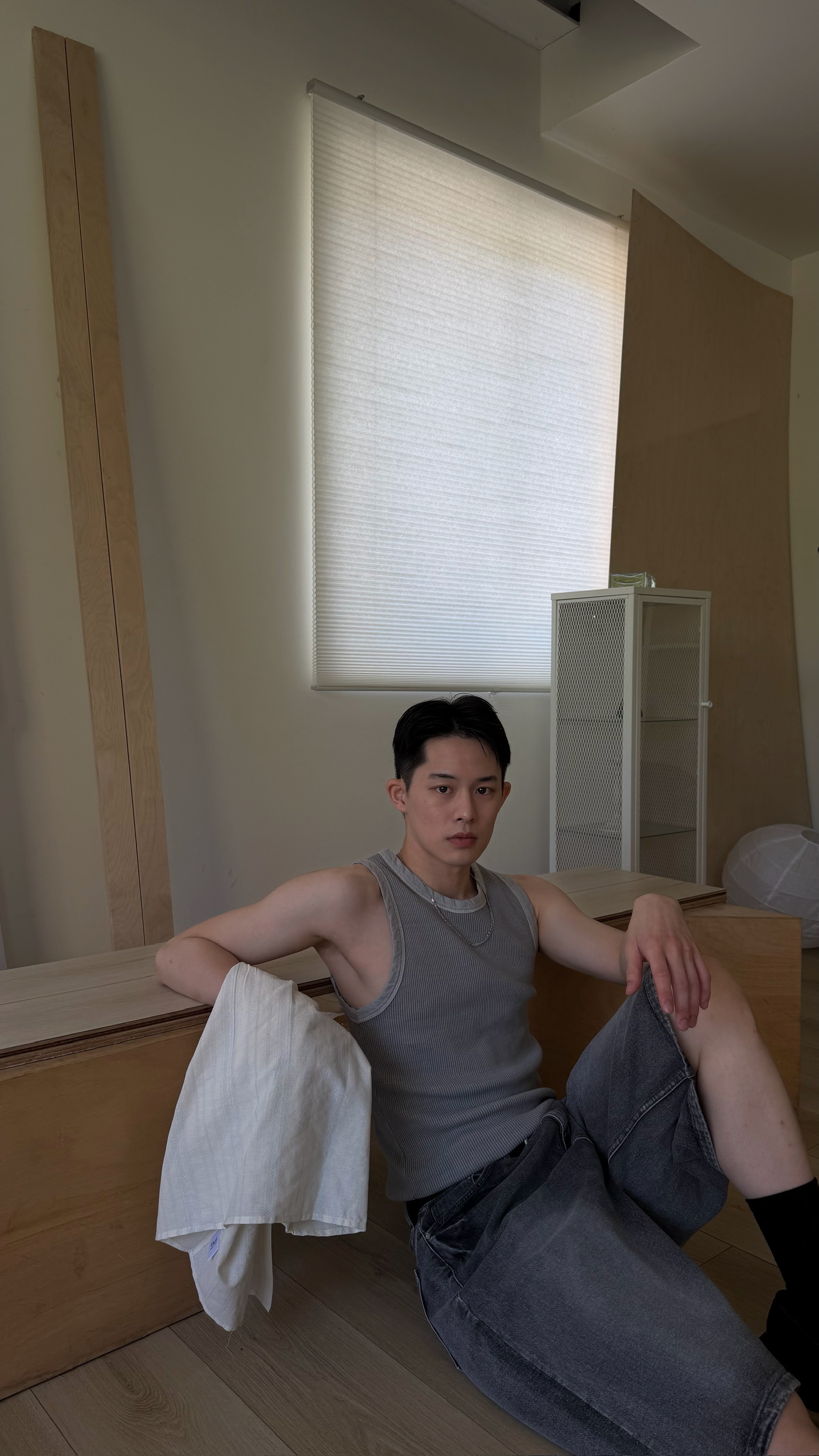 坑紋洗舊彈性背心
