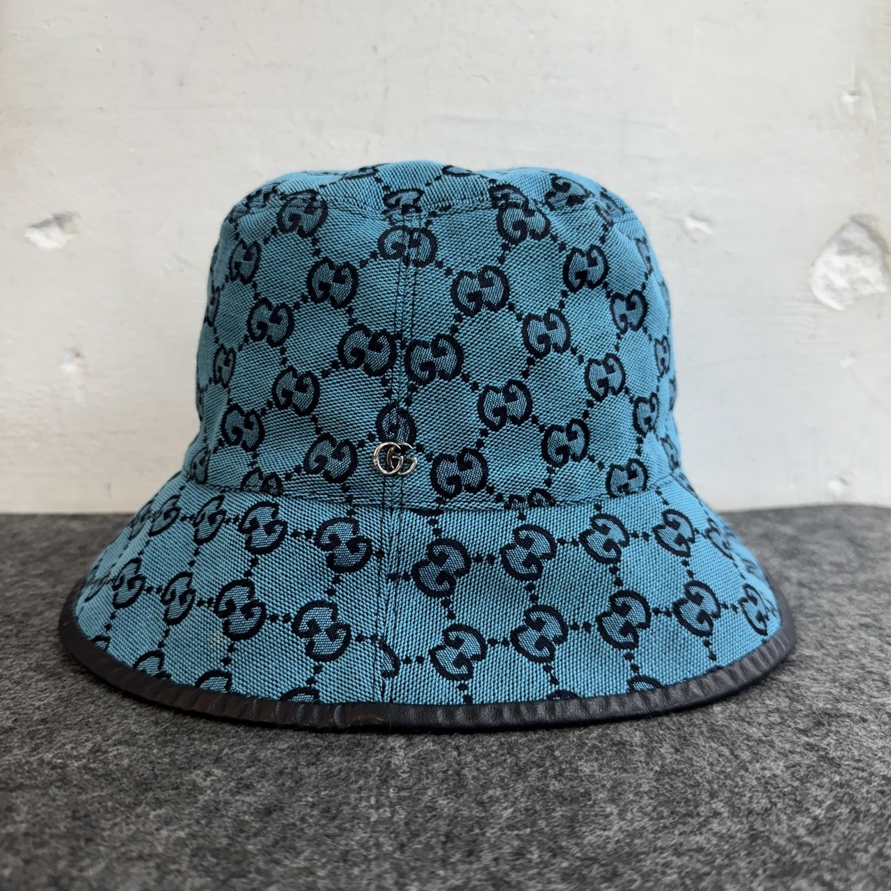 GUCCI LOGO ALLOVER BLUE MONOGRAM CANVAS SIZE L